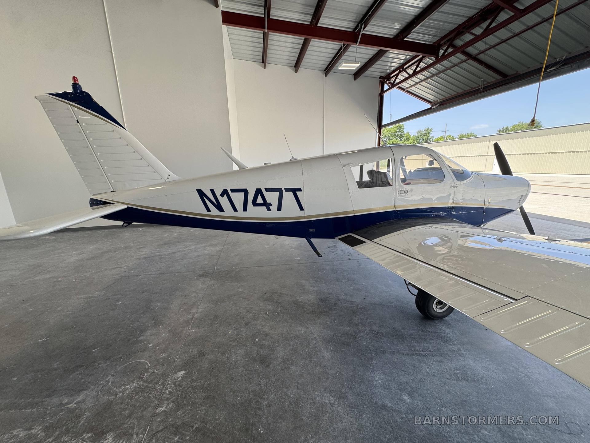 1970 Piper Cherokee thumbnail 3