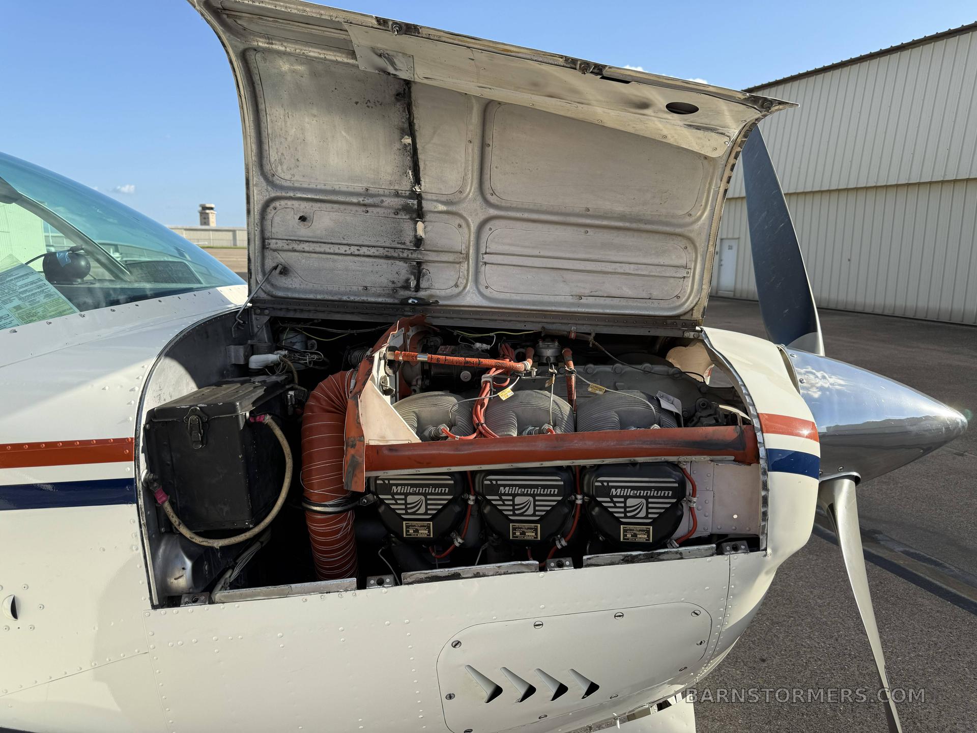 Beechcraft Bonanza thumbnail 5