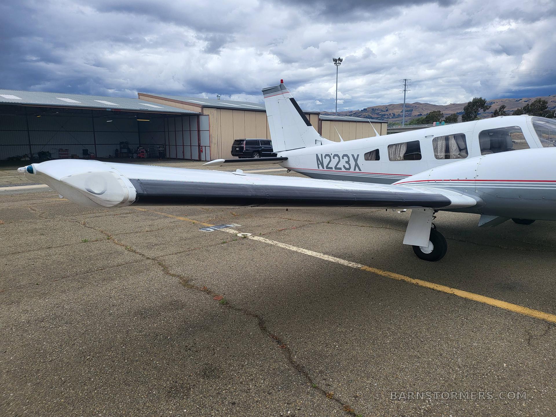 1979 Piper Seneca thumbnail 4
