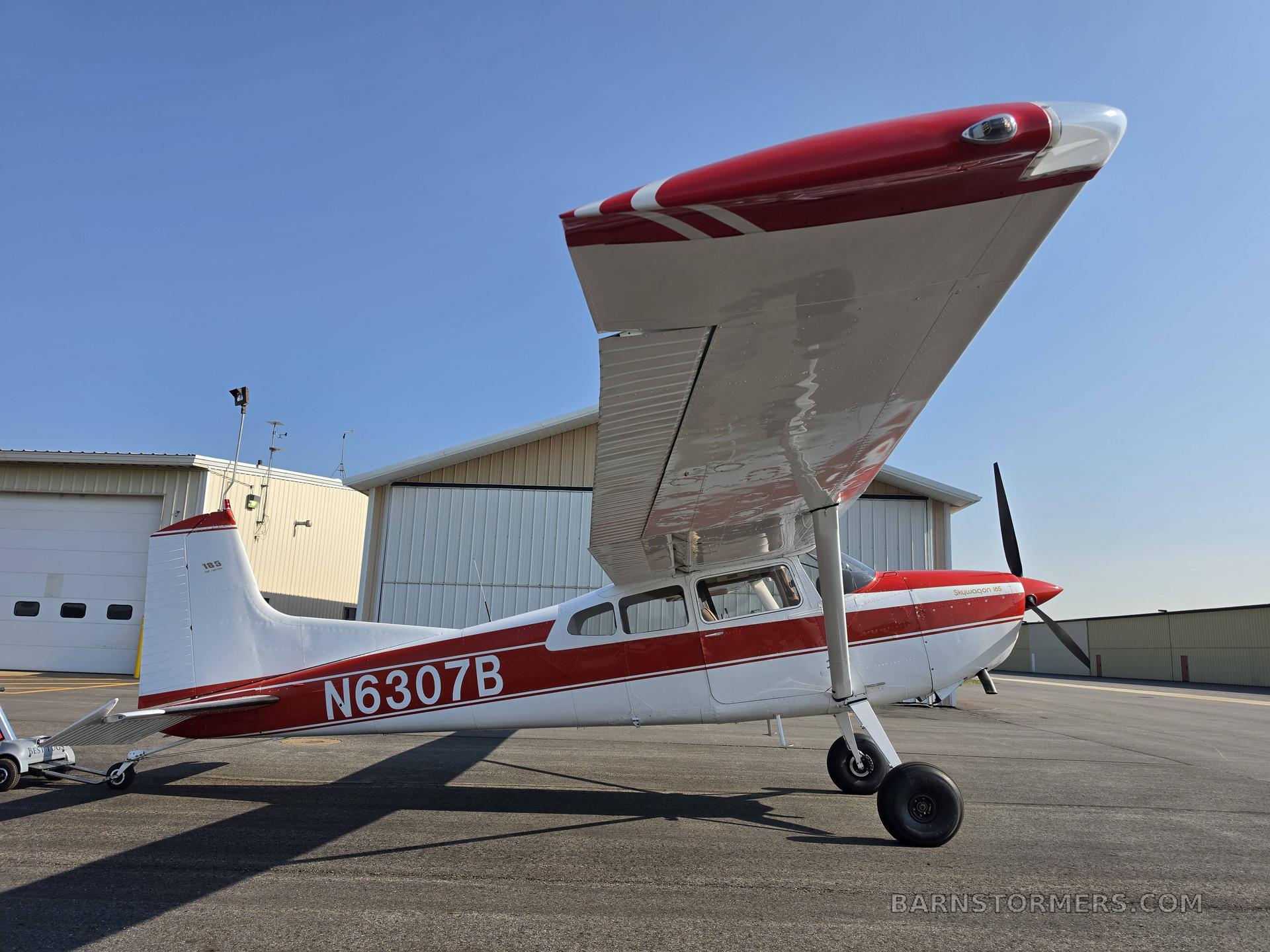 1979 Cessna 185 thumbnail 3