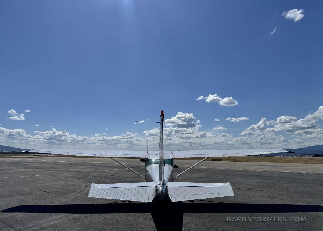 1963 Cessna 182 thumbnail 5