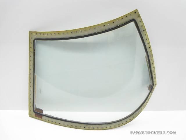 Piper CHEYENNE II WINDSHIELD - LEFT