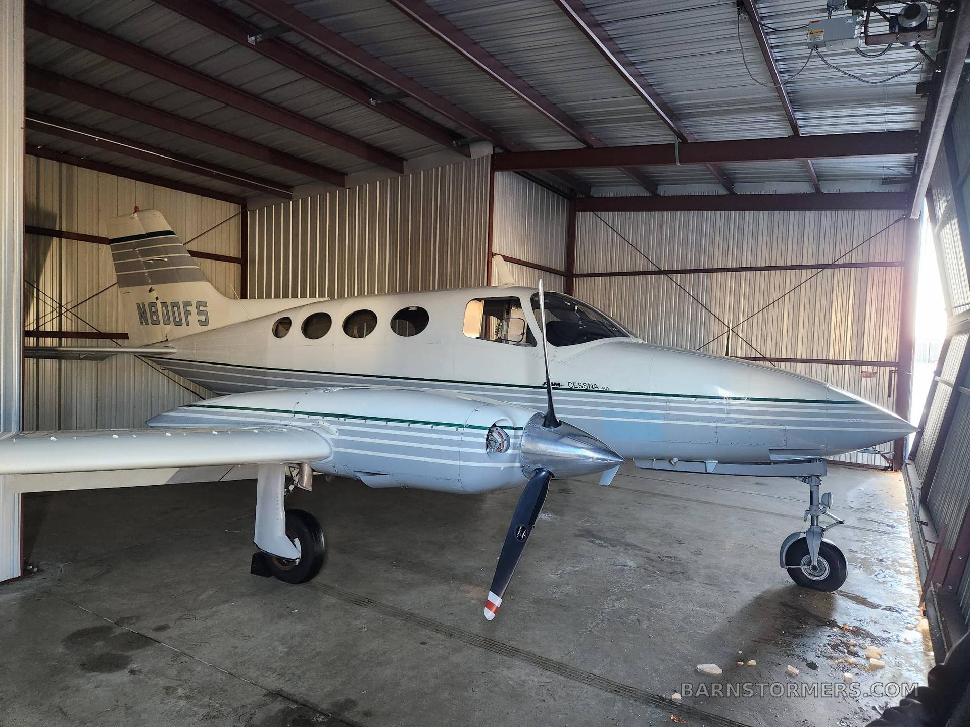 CESSNA 401A 5