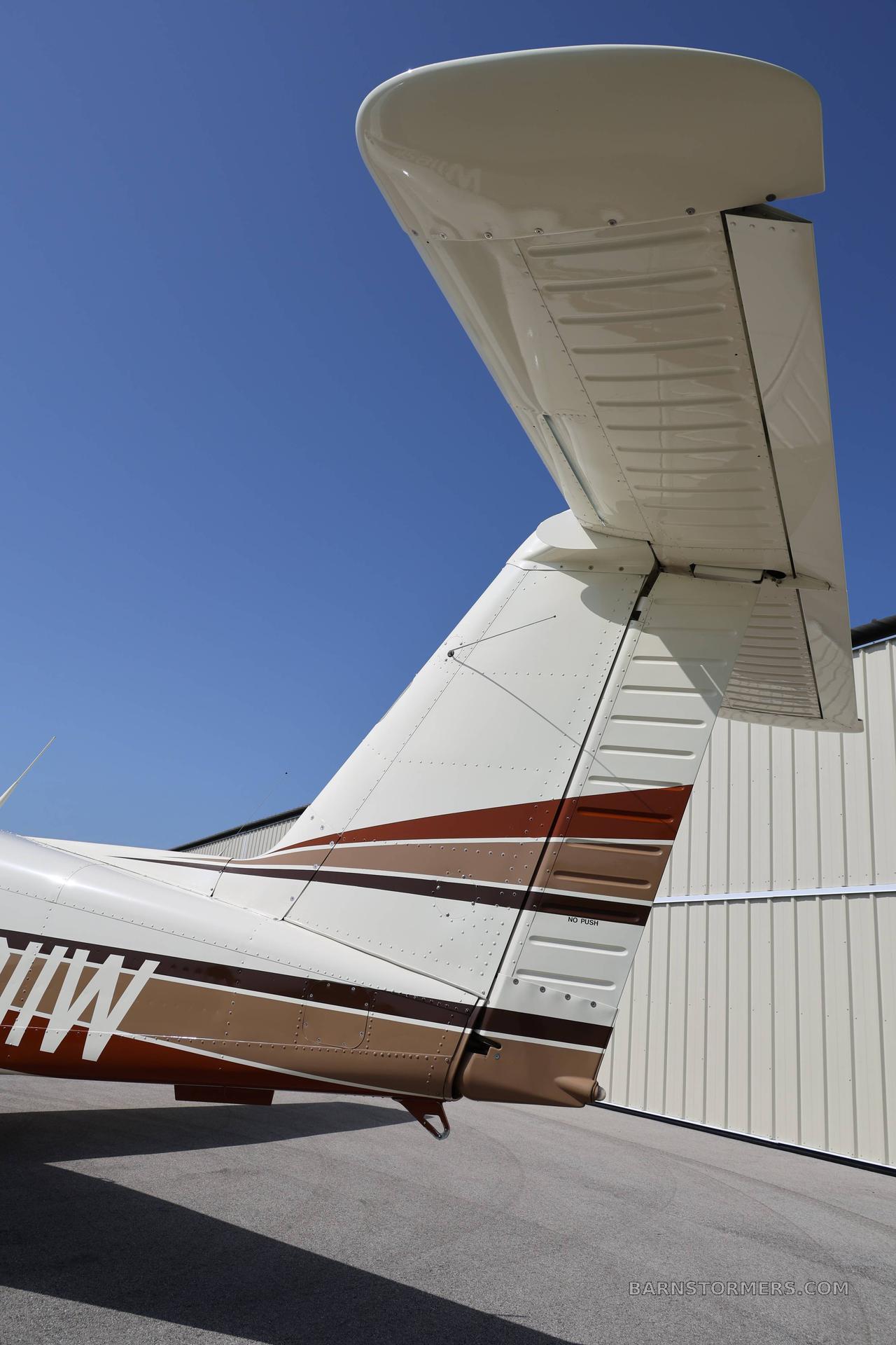 79' PIPER TURBO ARROW IV 5