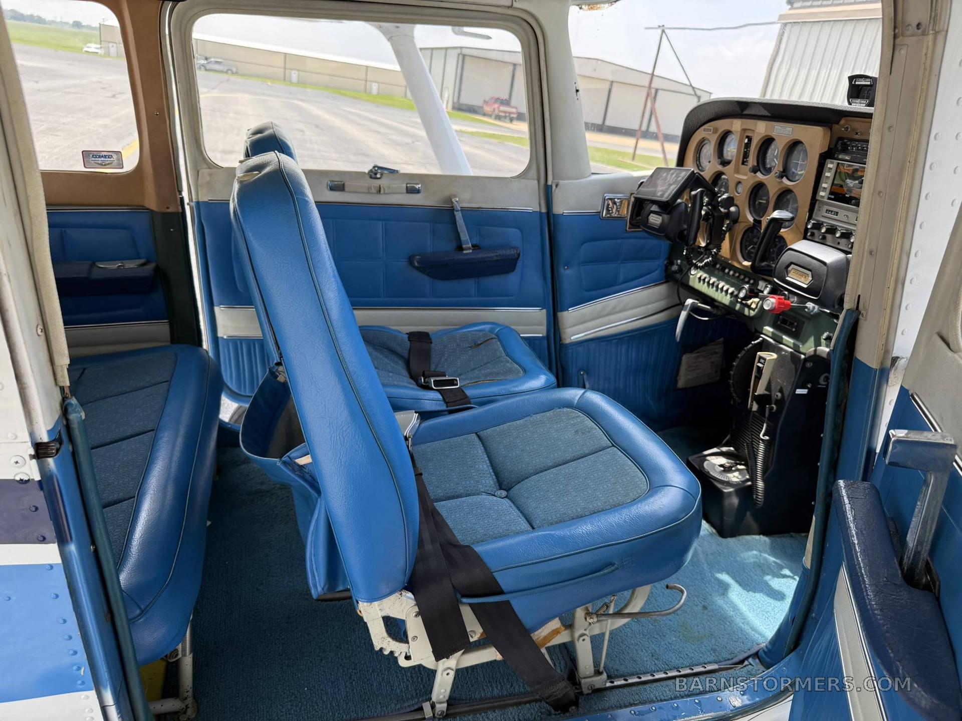 1975 Cessna 172M Skyhawk, photo 13