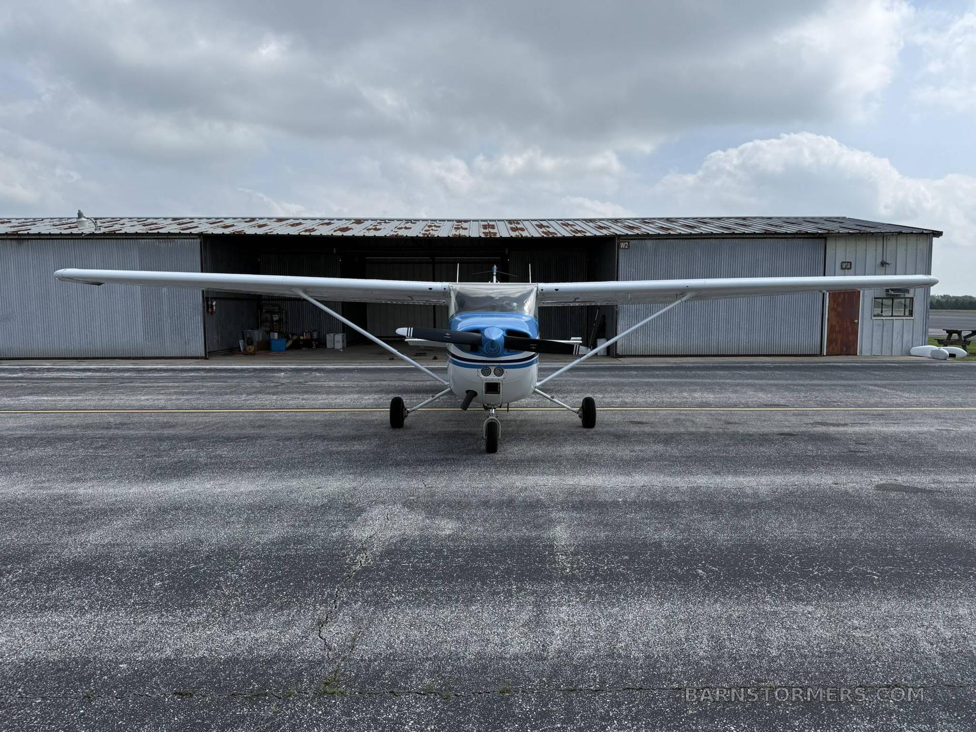 1975 Cessna 172 thumbnail 3