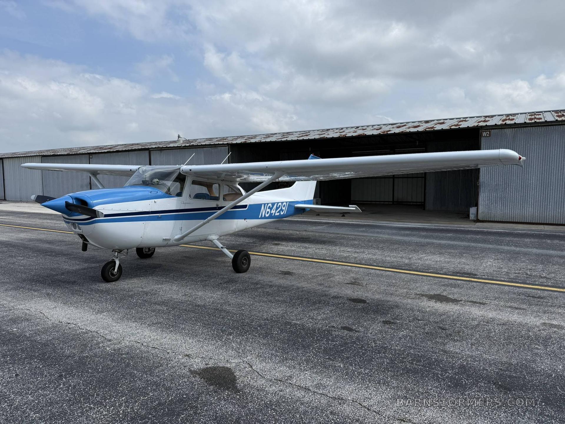 1975 Cessna 172M Skyhawk, photo 8
