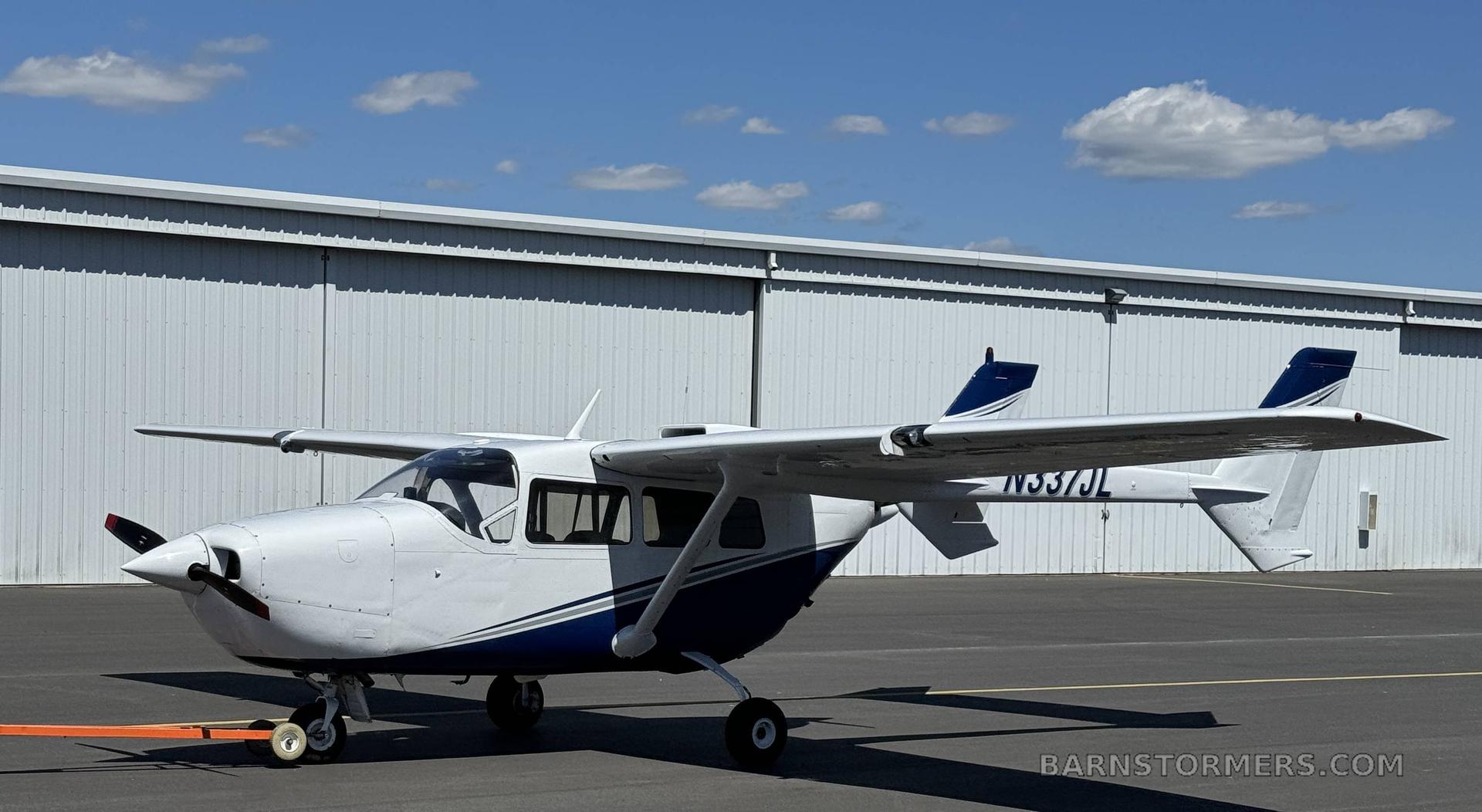 Cessna 337 thumbnail 5
