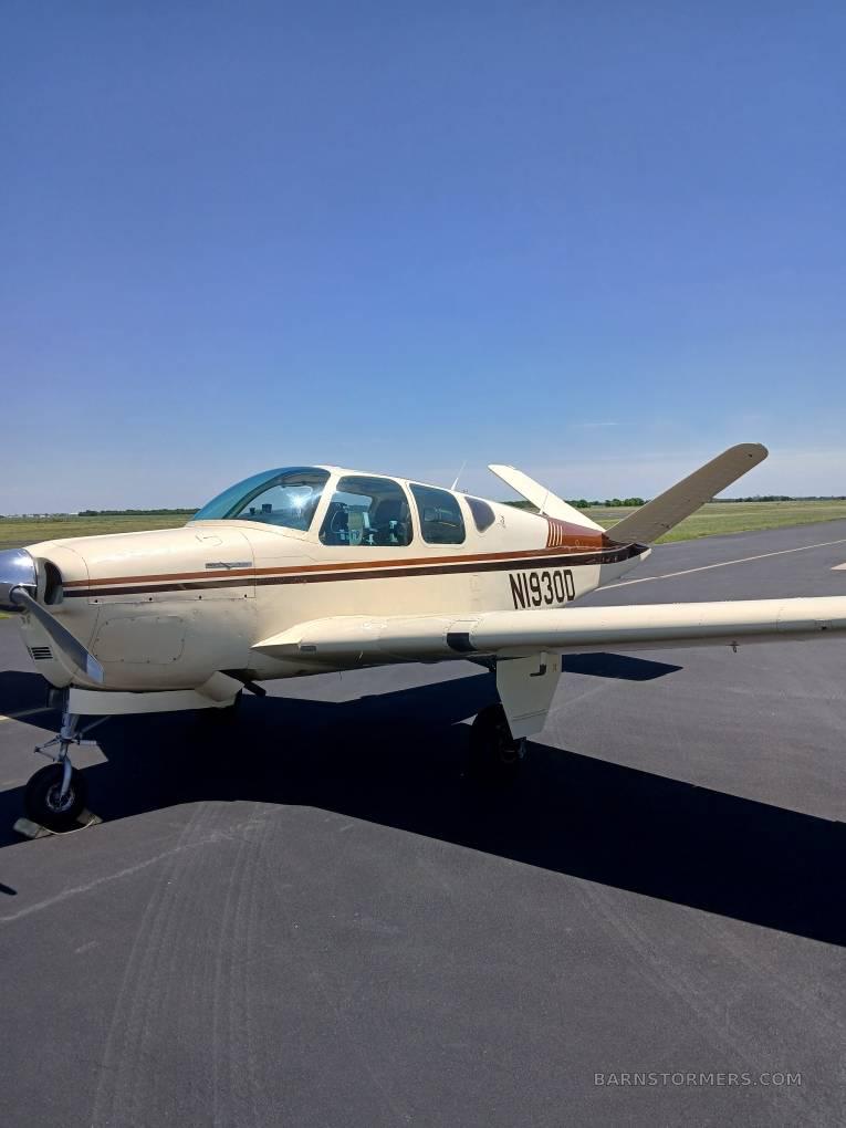 Beechcraft Bonanza thumbnail 2