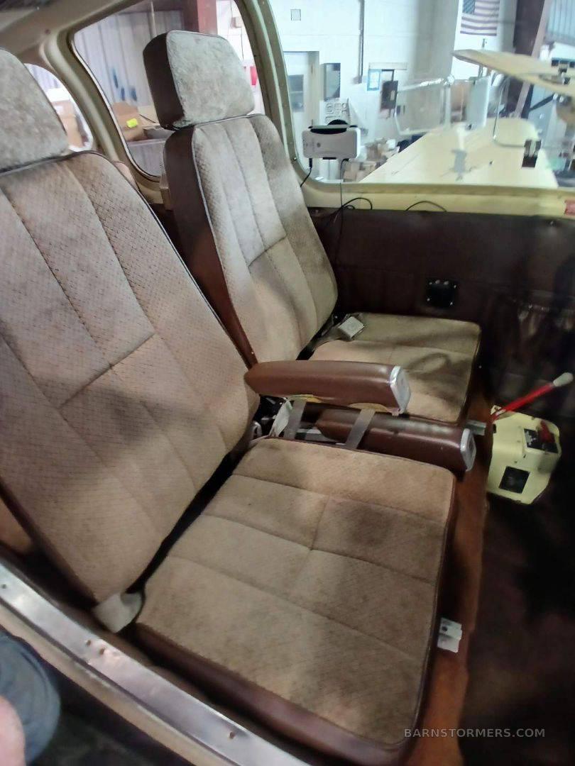 BEECHCRAFT BONANZA C35 5