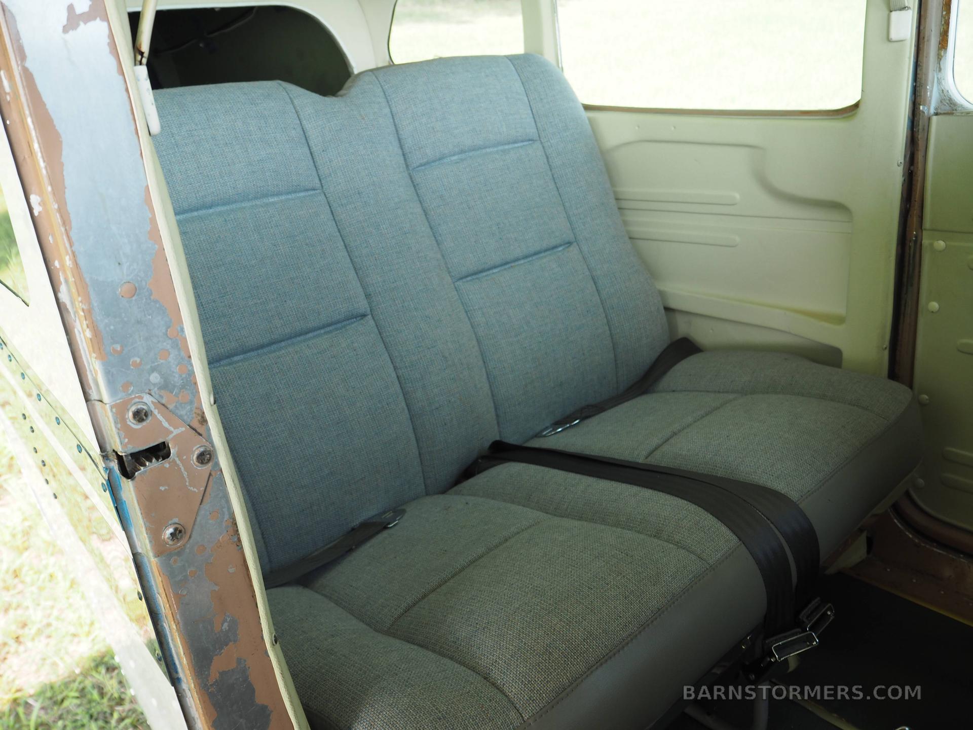 1968 CESSNA 180H 4