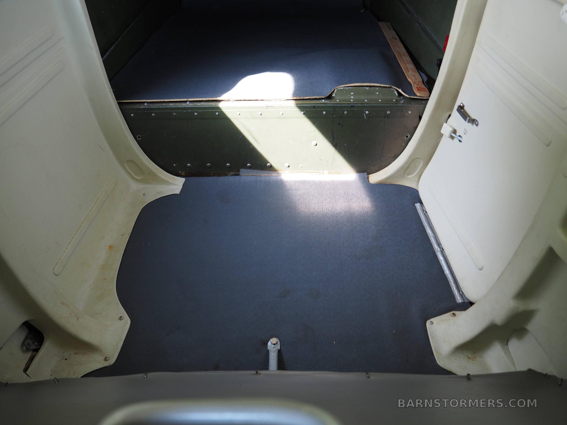 1968 CESSNA 180H 5
