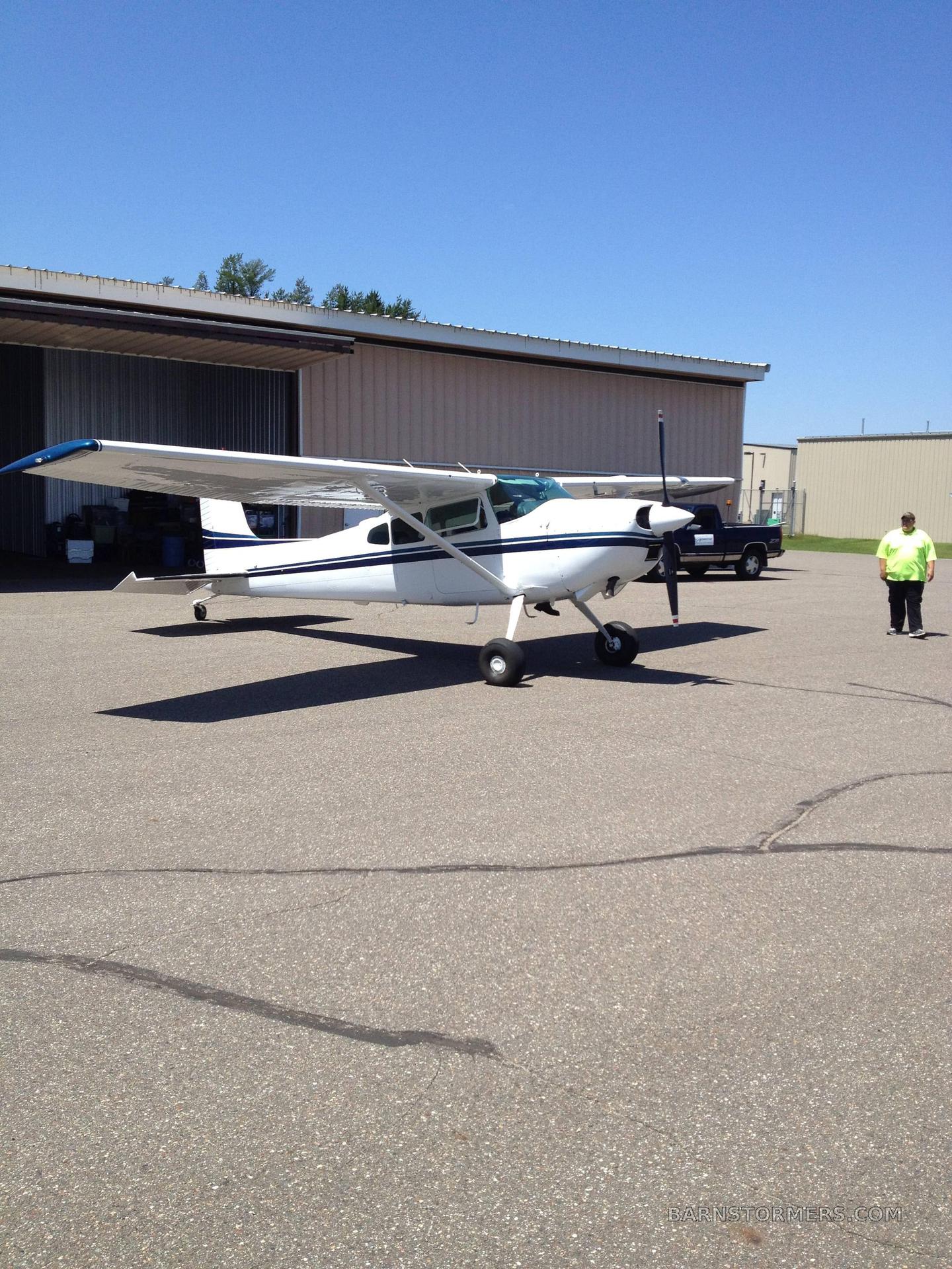 1968 Cessna 180 thumbnail 2