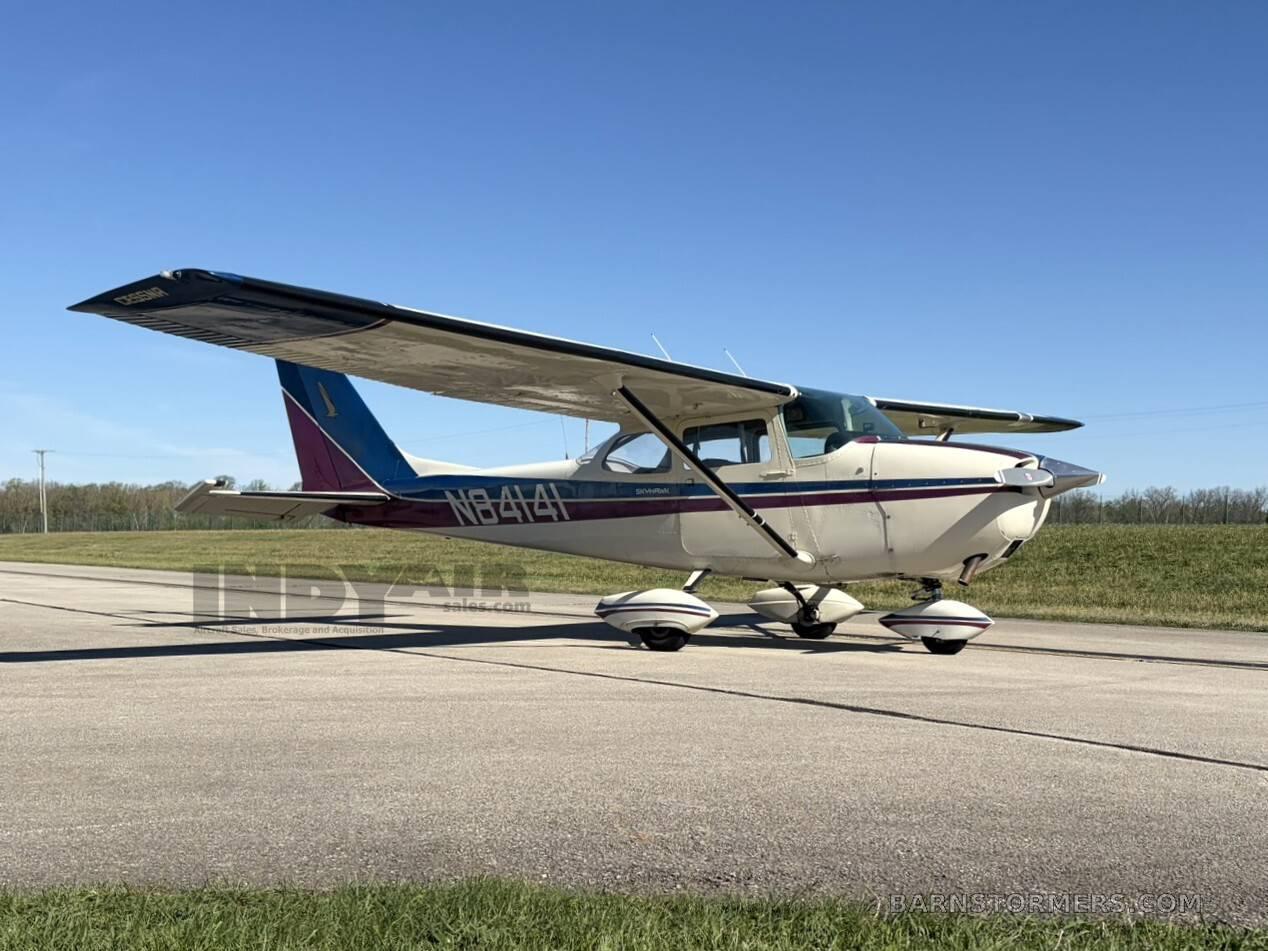 1969 Cessna 172 thumbnail 2