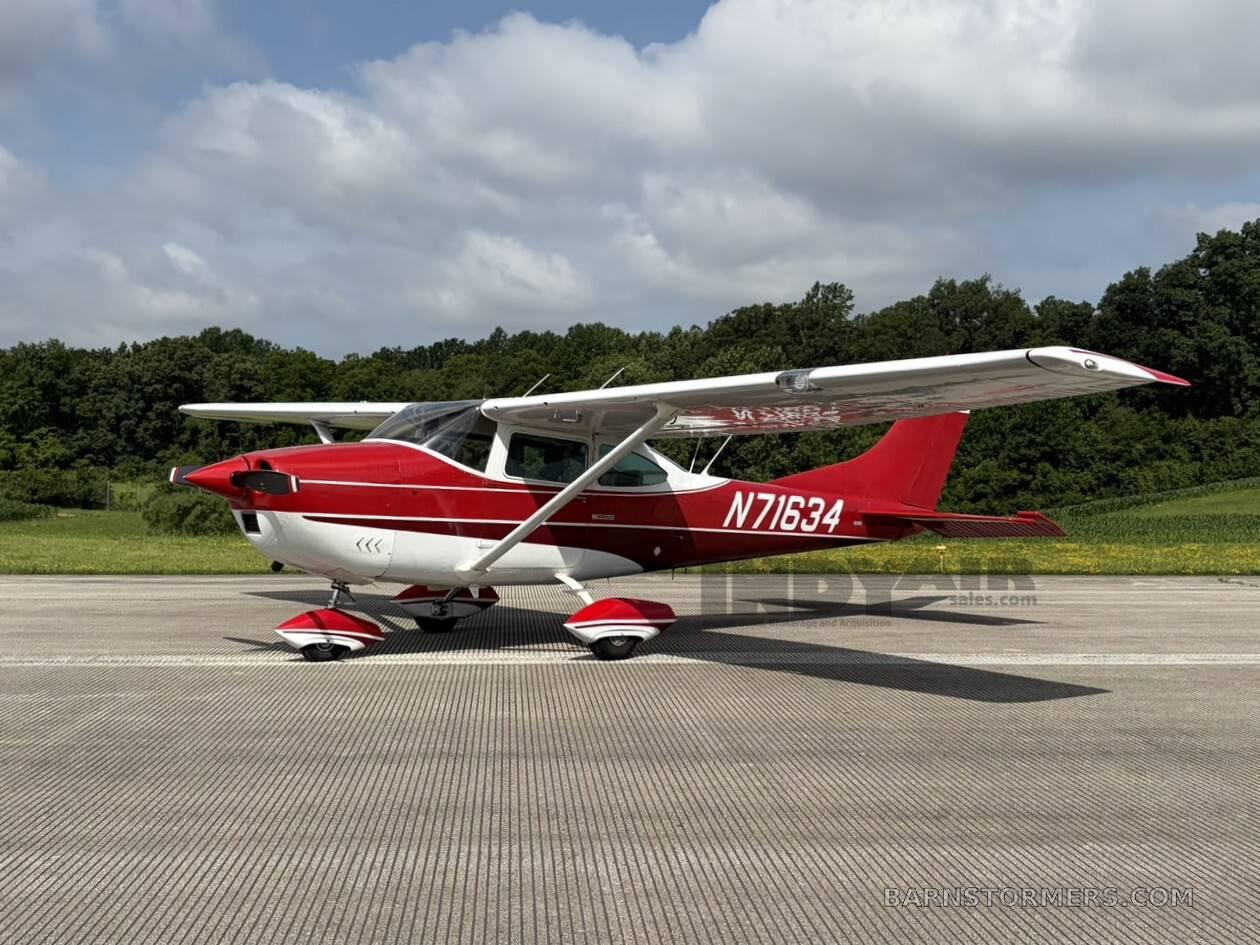 1969 Cessna 182 thumbnail 2