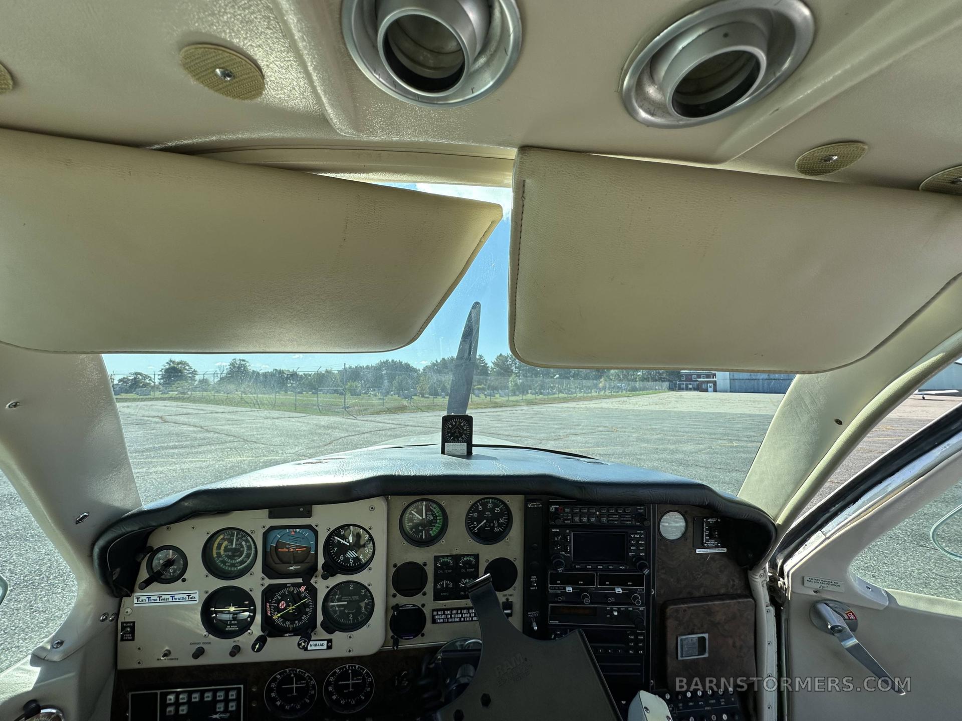 1974 Beechcraft Bonanza A36, photo 12