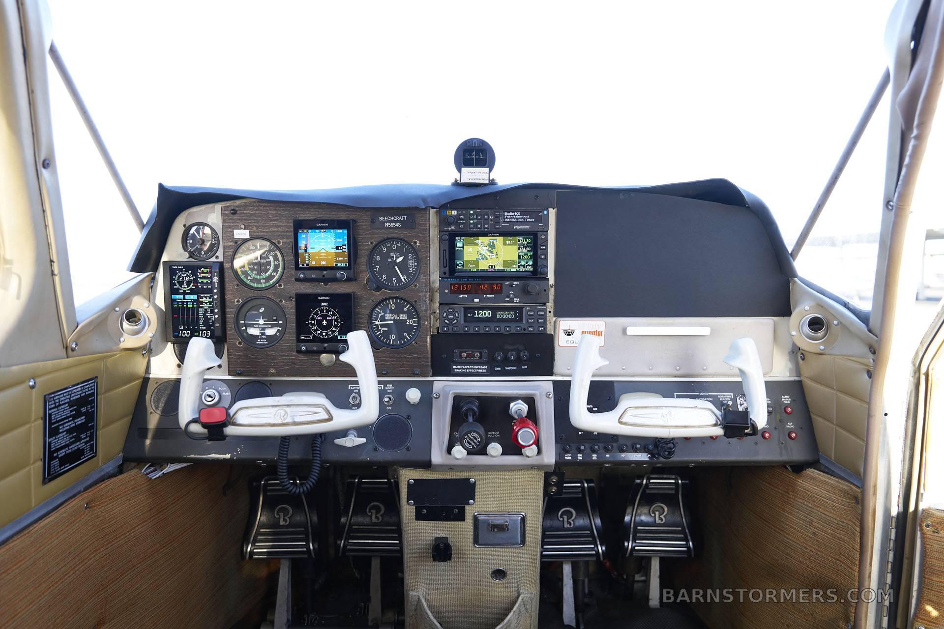 1966 BEECH MUSKETEER SUPER III 4