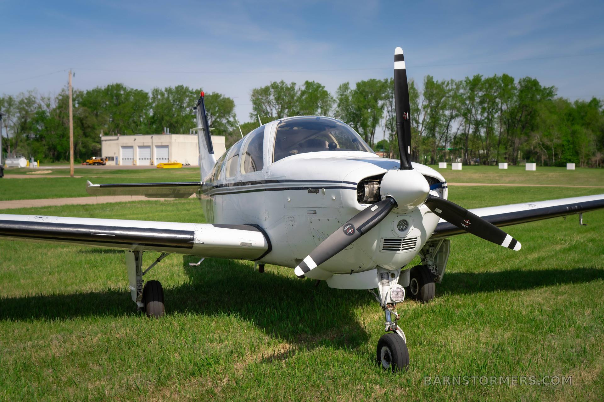 1982 BEECHCRAFT A36 4