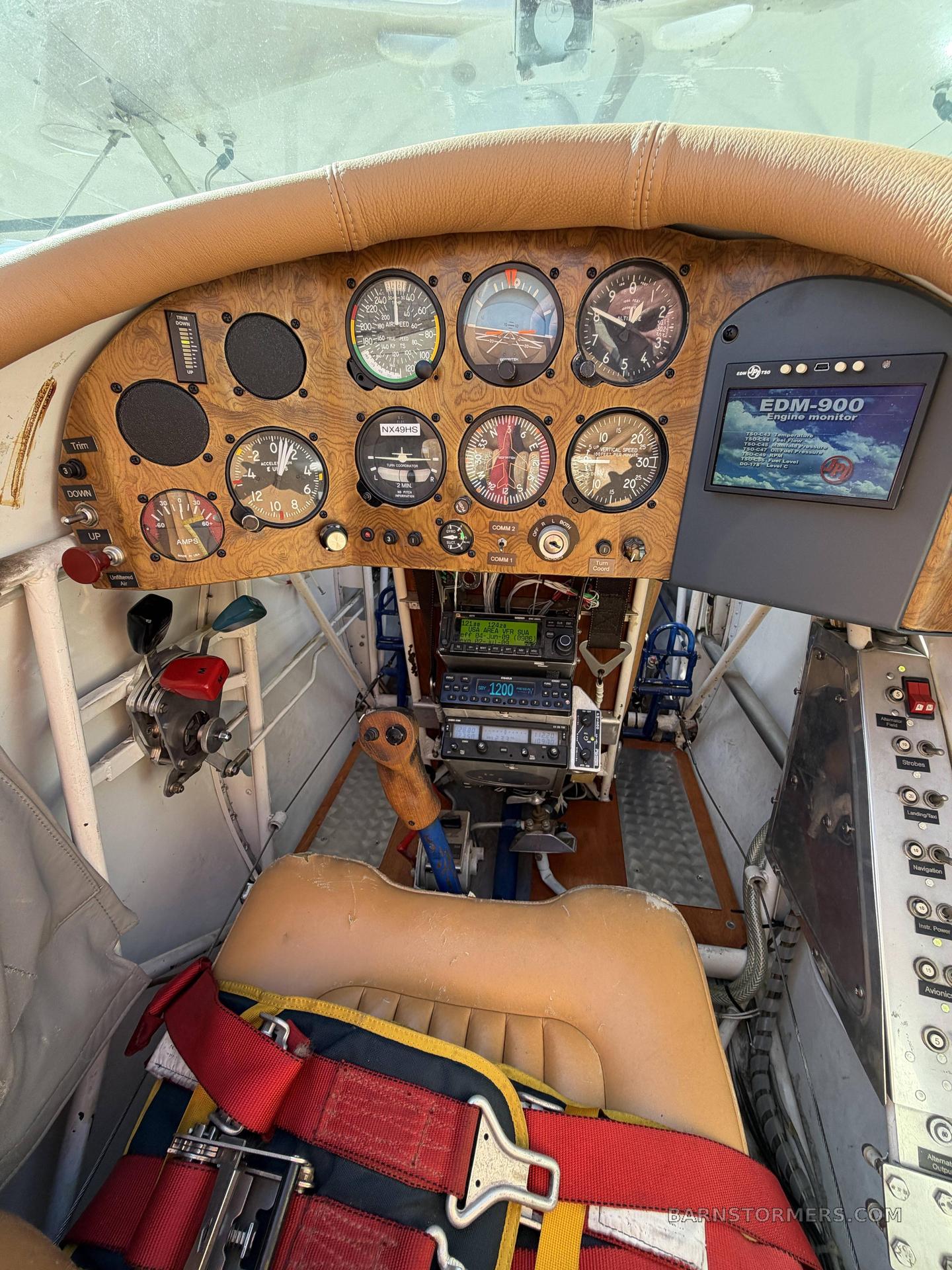 Biplane thumbnail 5