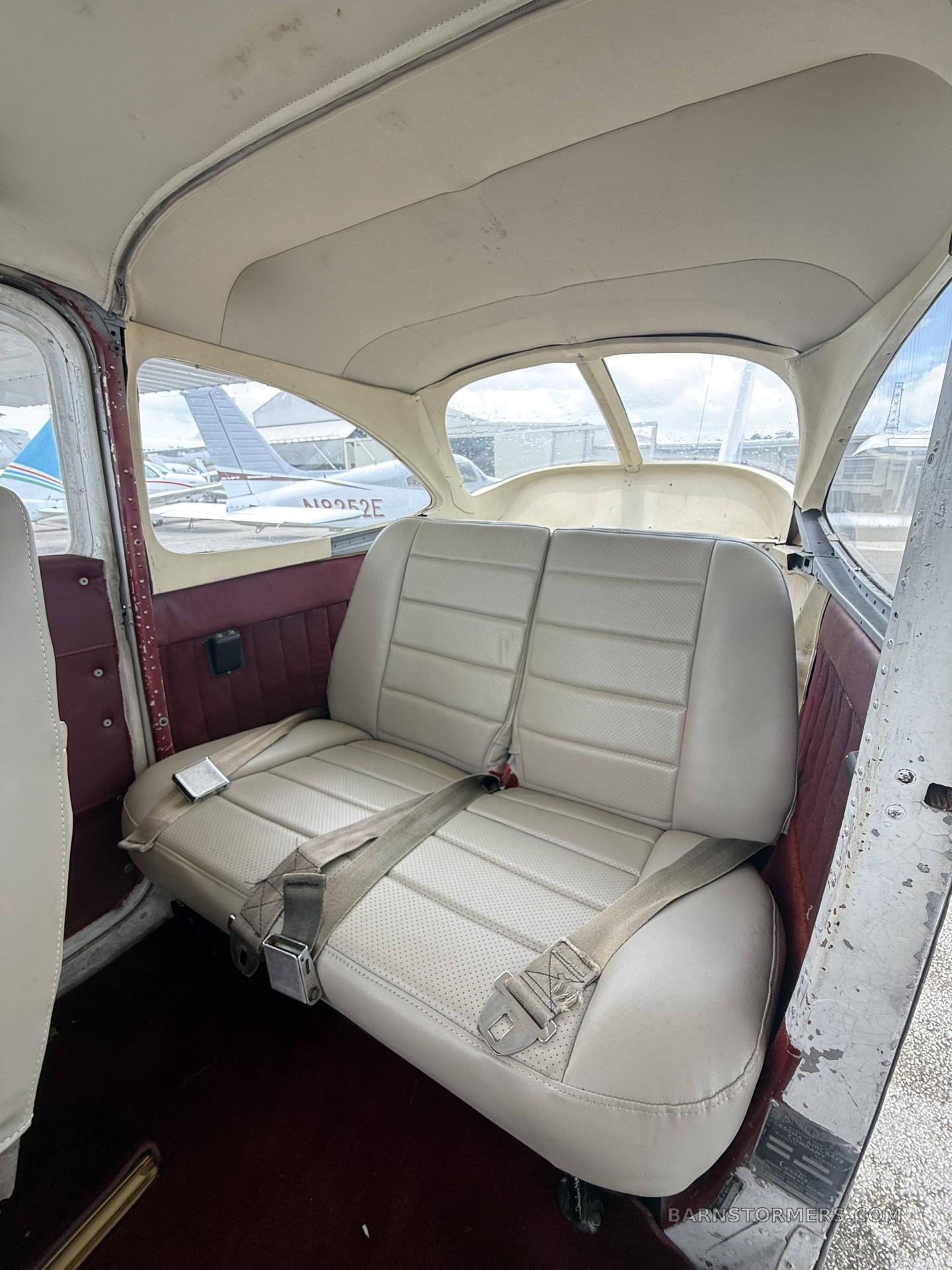 Cessna 172 thumbnail 5