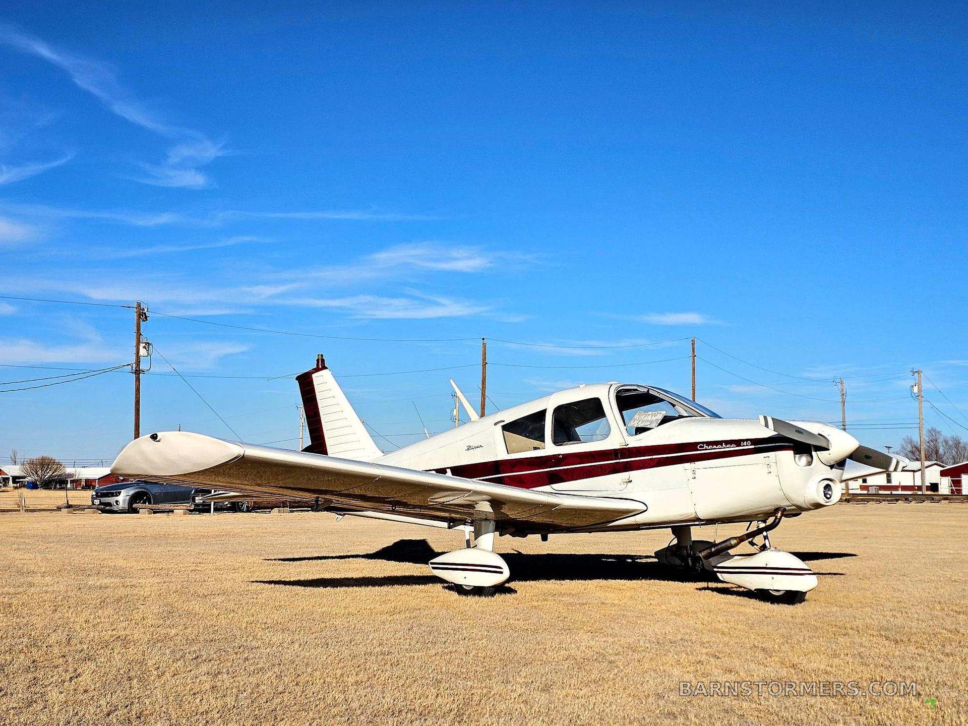1967 PIPER PA-28-140 - N1626J 3