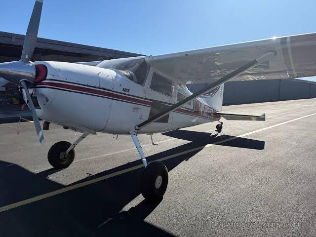 1964 Cessna 185 thumbnail 3