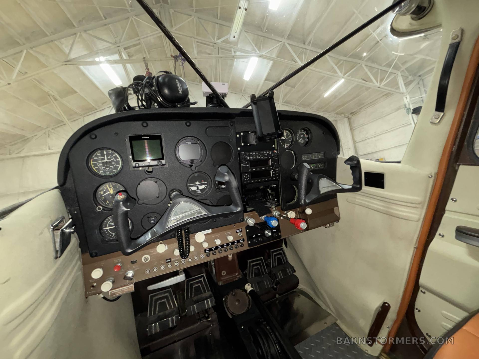 Cessna 185 thumbnail 4
