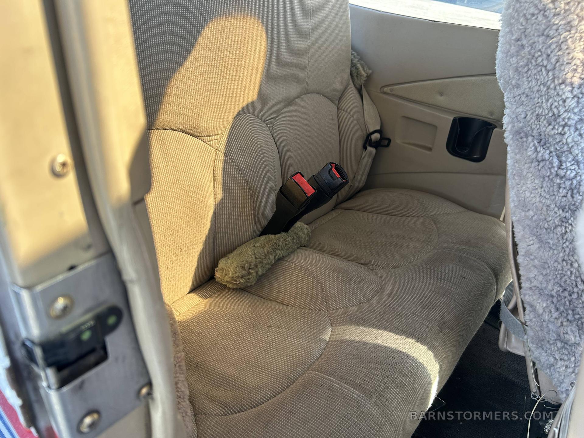 2006 Cessna 172 thumbnail 5