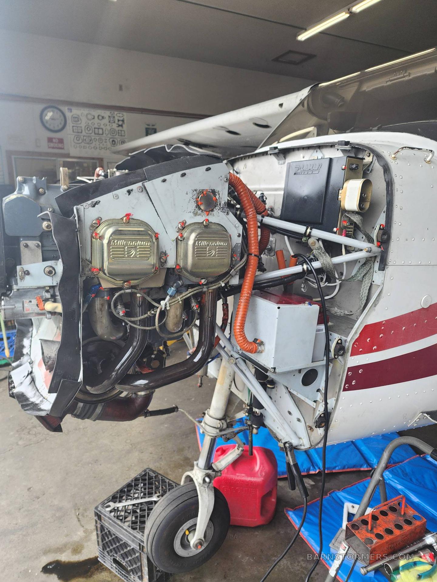 2001 Cessna thumbnail 3