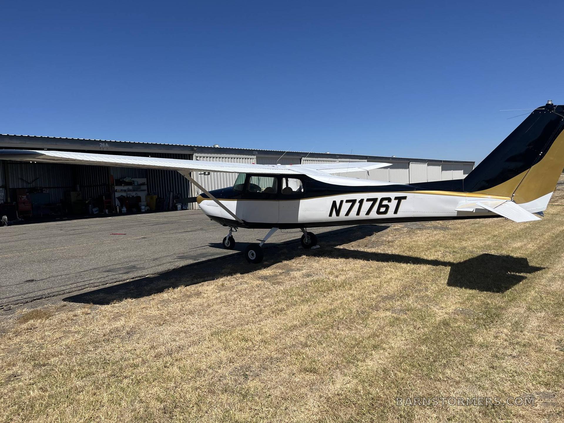 1959 Cessna 172 thumbnail 2