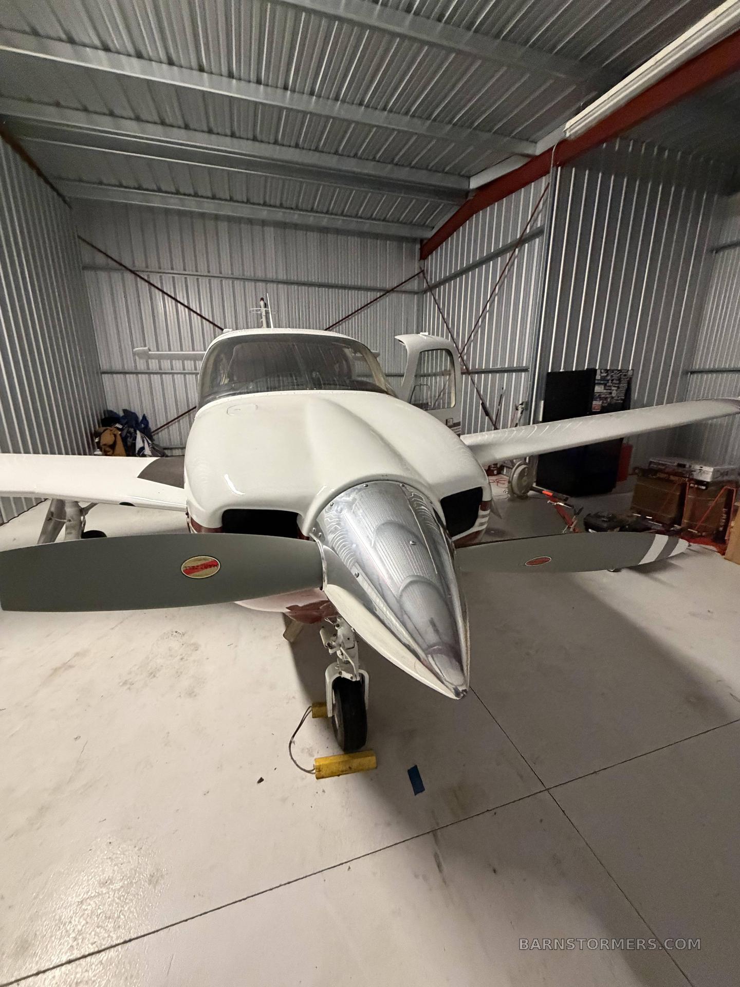 AERO COMMANDER 112A 3
