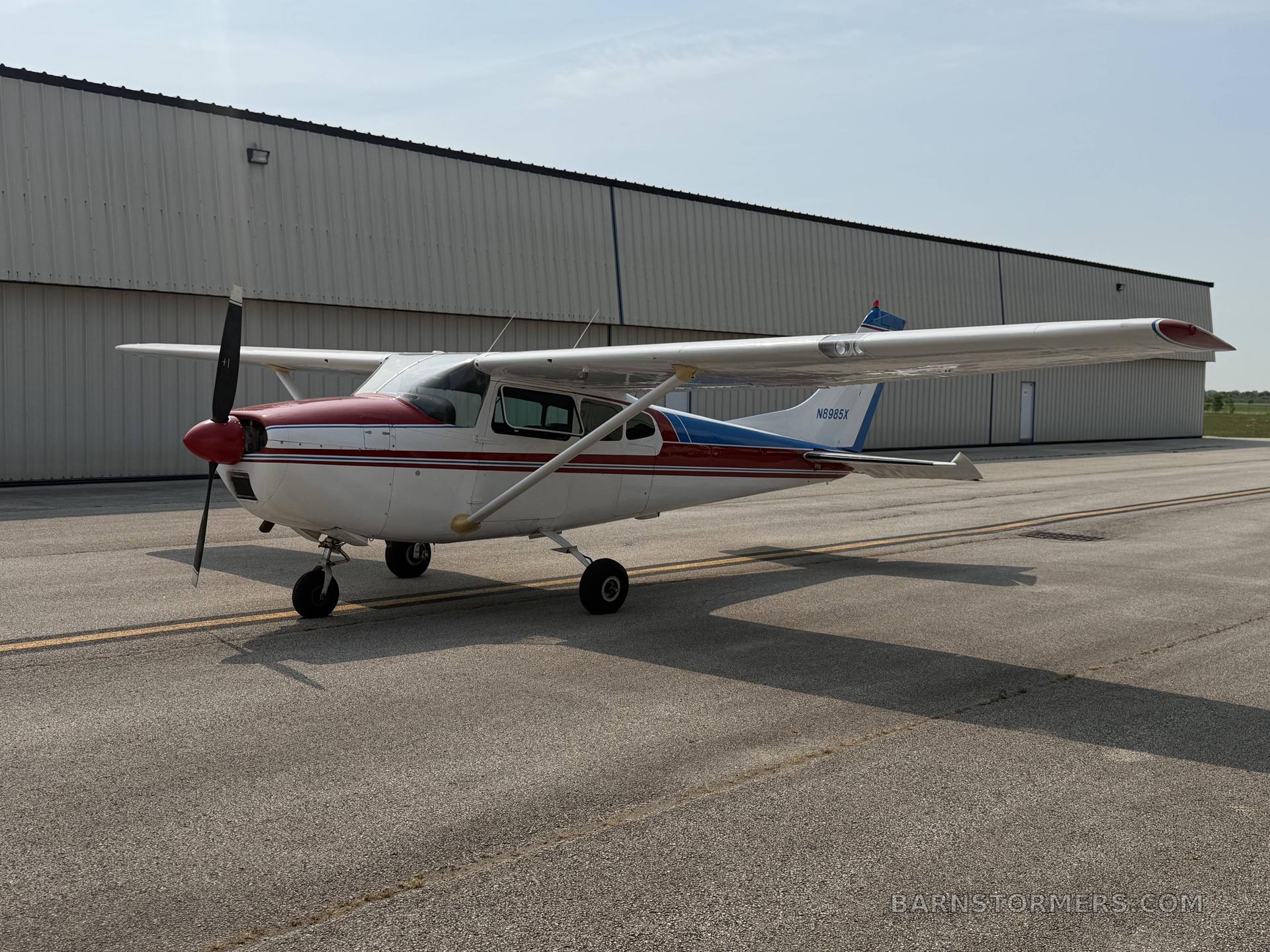 1961 Cessna 182 thumbnail 2