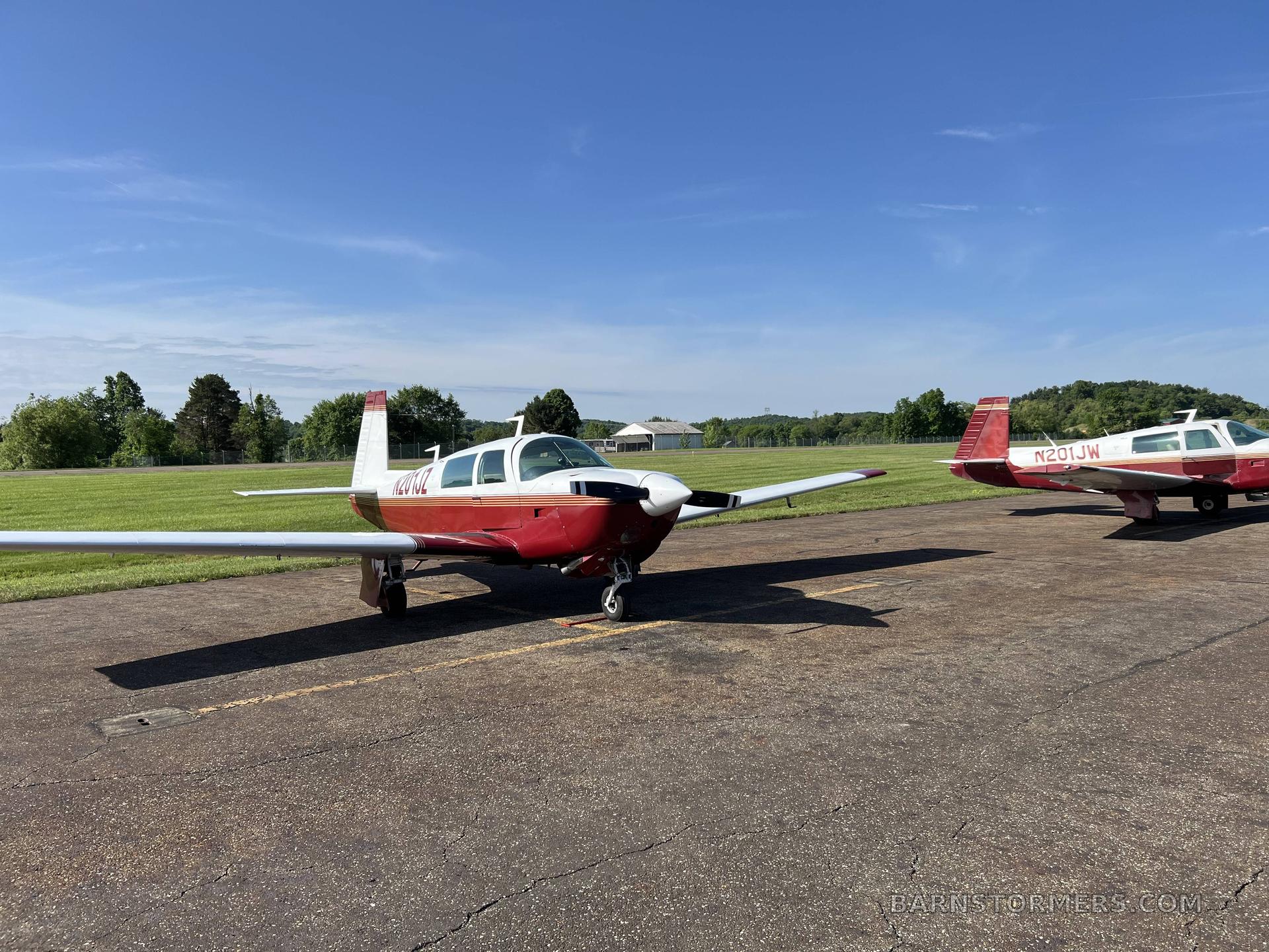 1977 Mooney M20 thumbnail 3