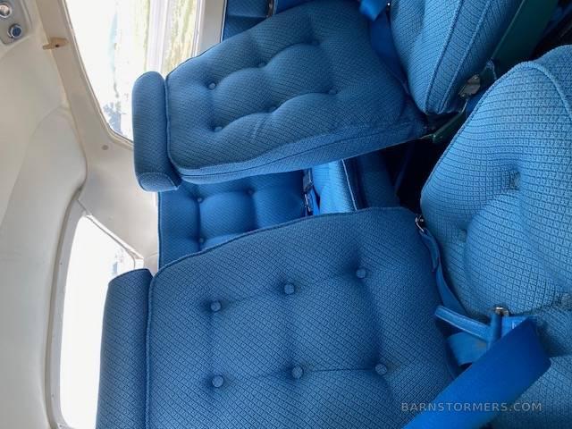 1975 Cessna 210 thumbnail 4