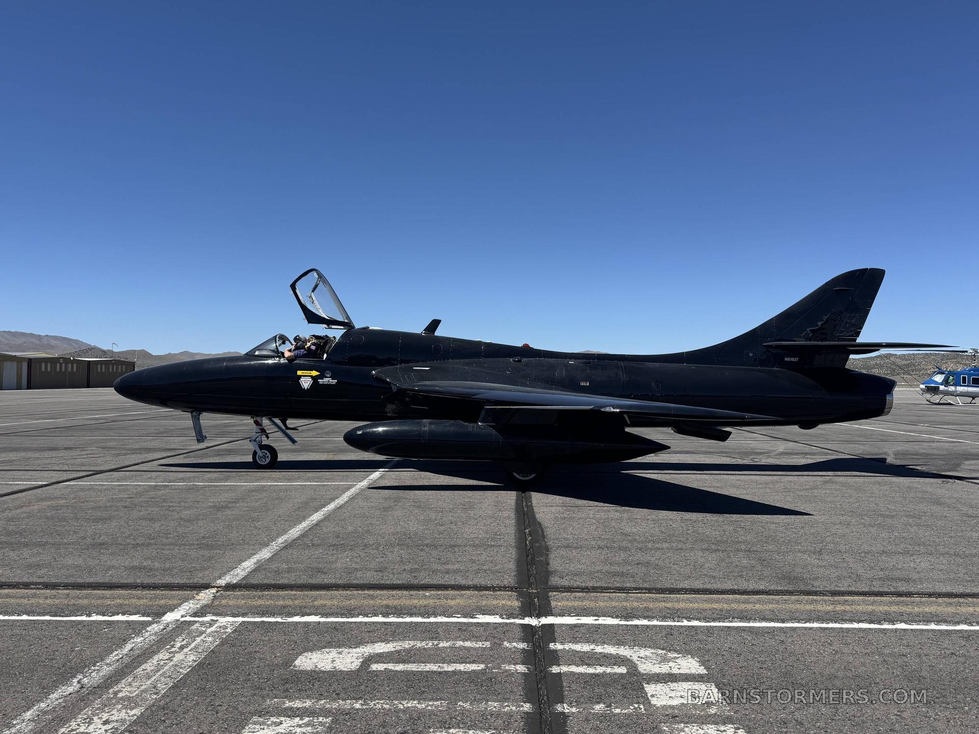HAWKER HUNTER MK75 5