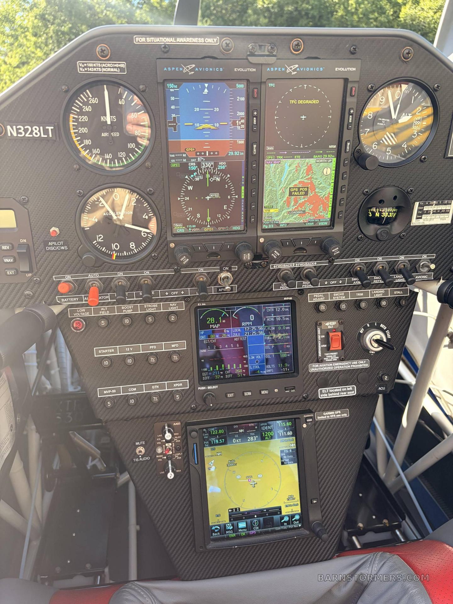2014 EXTRA 330LT 3