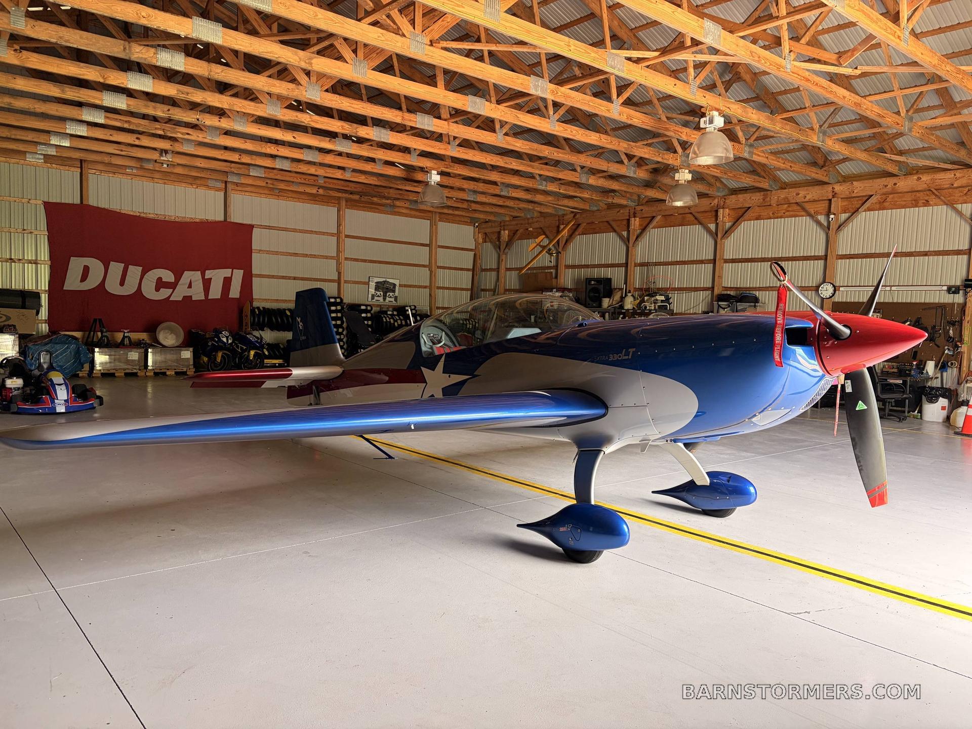 2014 EXTRA 330LT 5