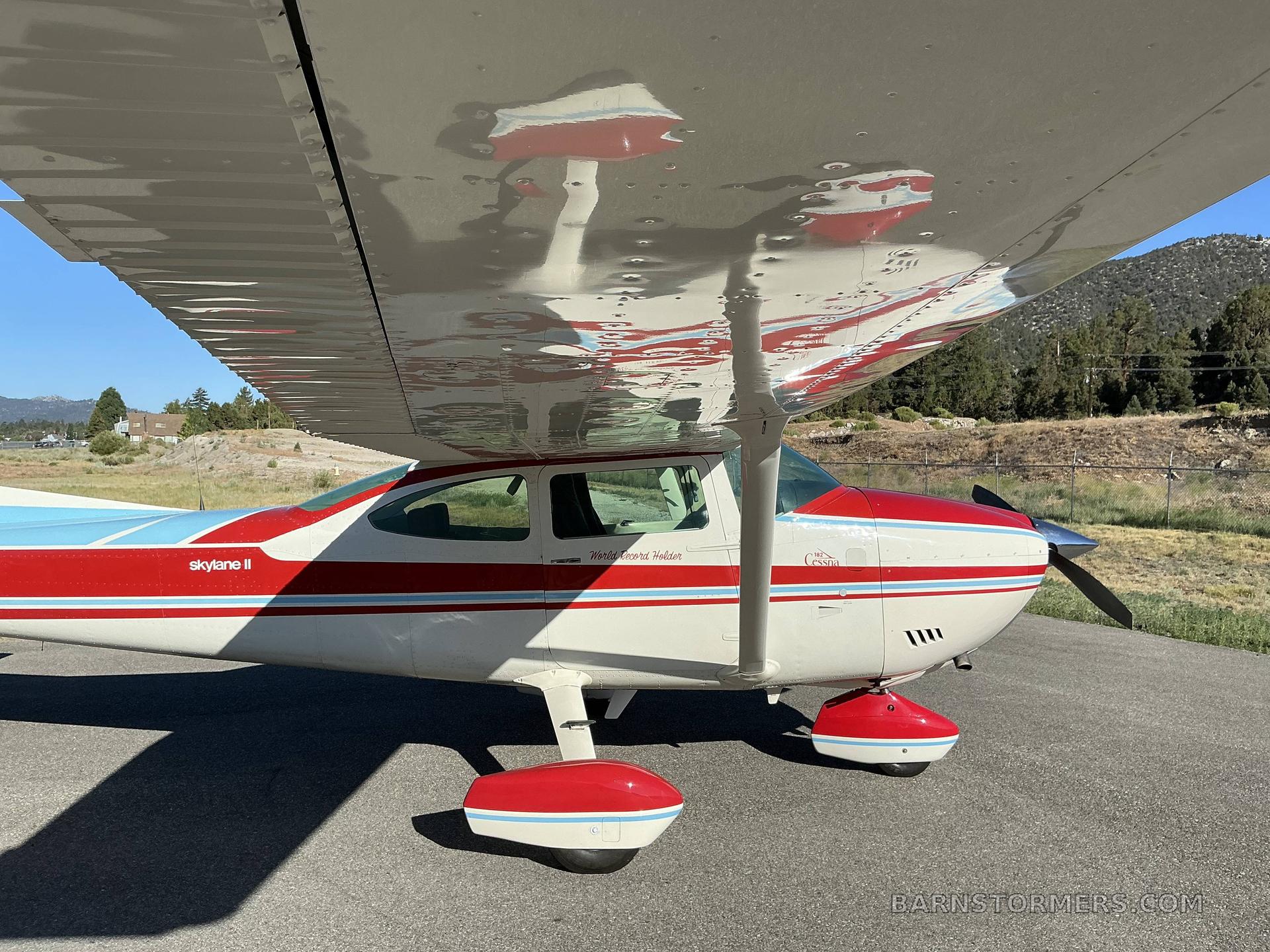 1973 Cessna 182 thumbnail 5
