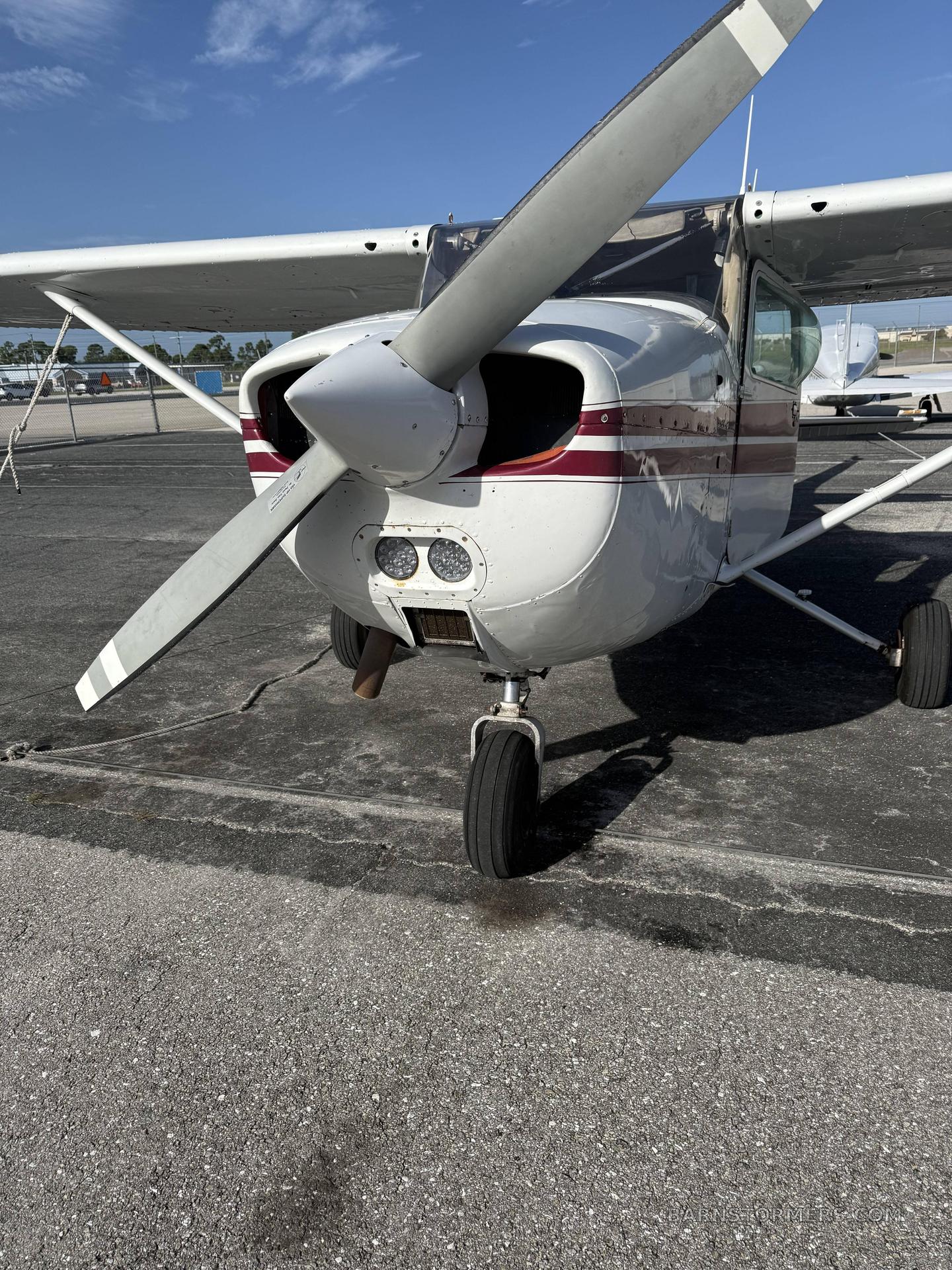 Cessna 172 thumbnail 5