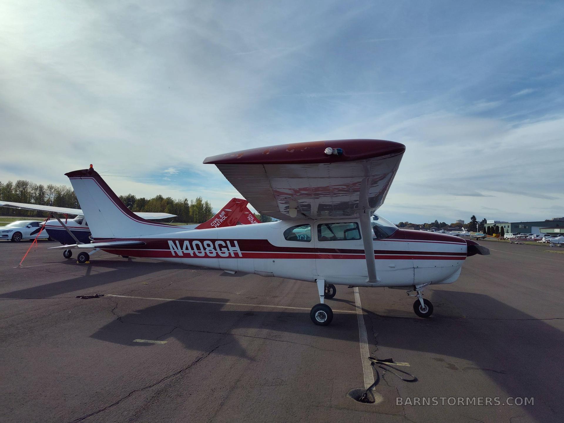 1960 Cessna 210 thumbnail 3