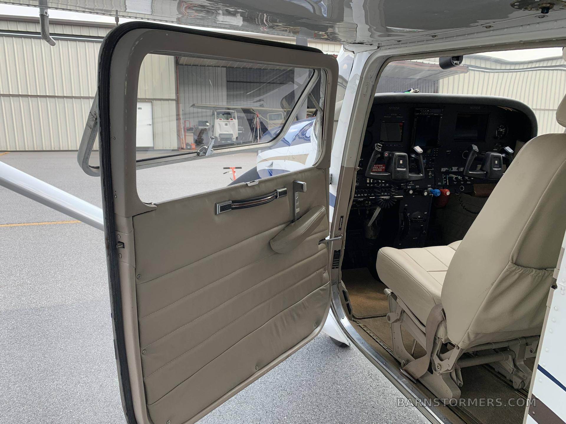 1978 Cessna 182 thumbnail 5