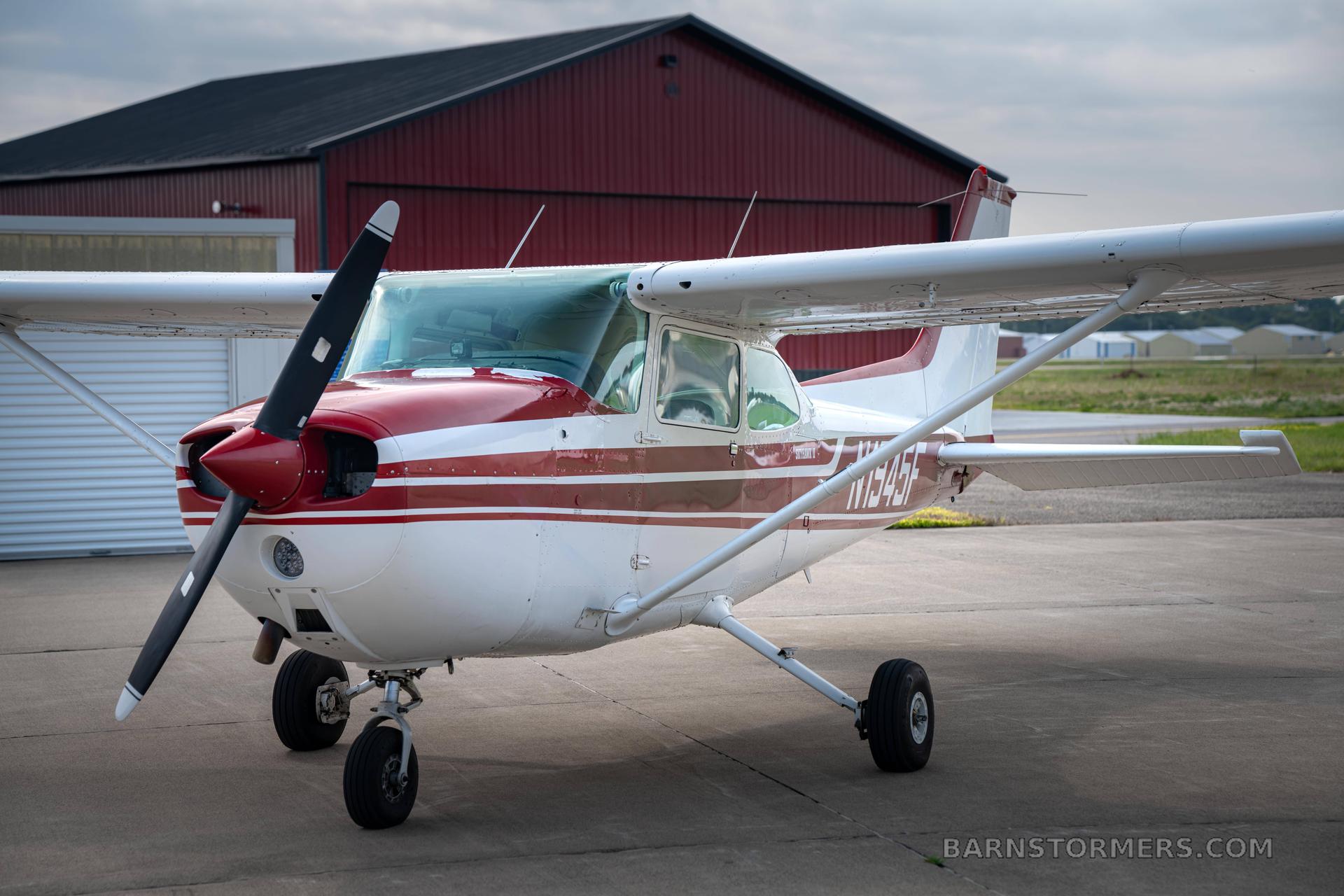 1979 Cessna 172 thumbnail 3