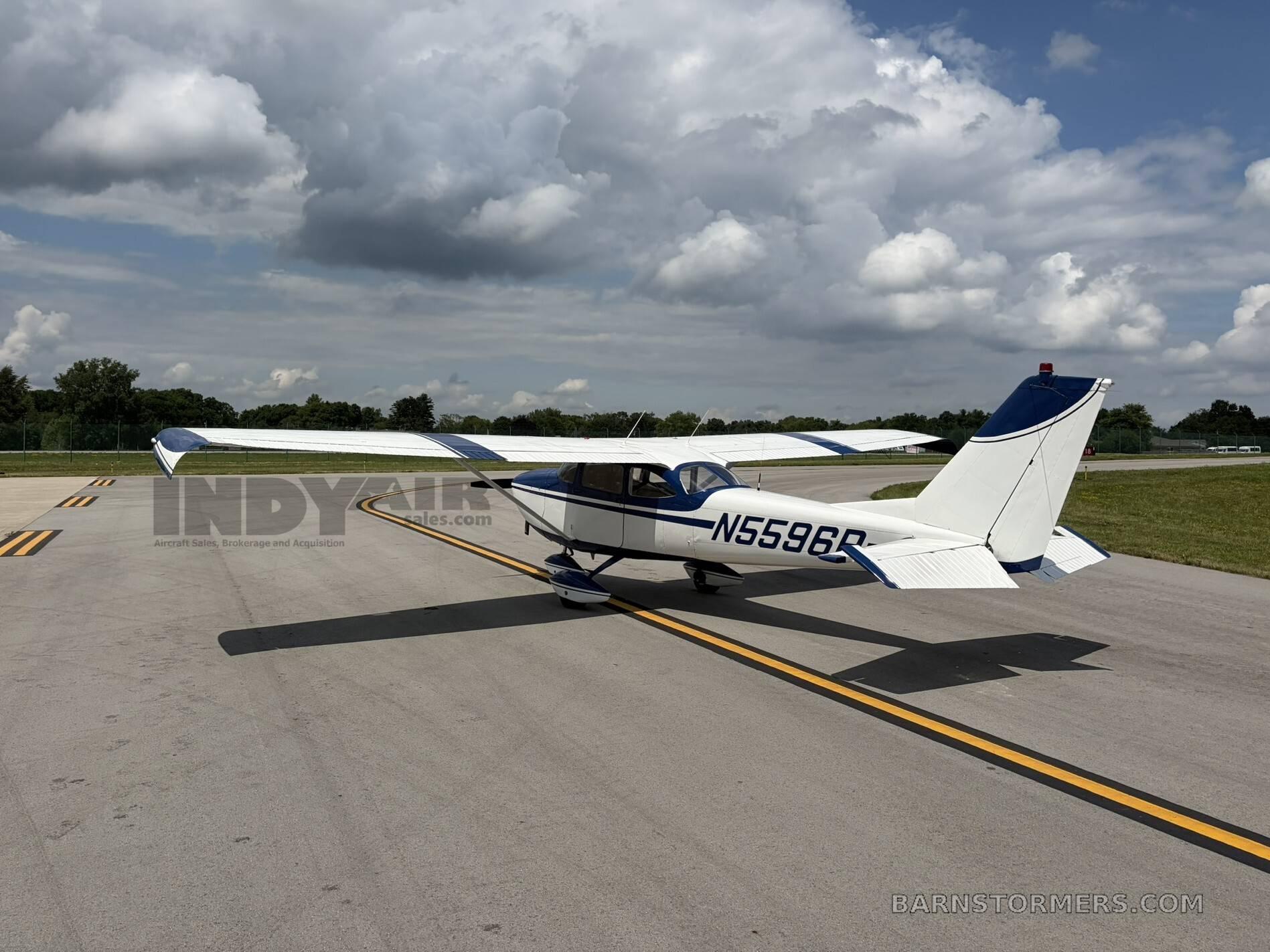 1965 Cessna 172 thumbnail 4