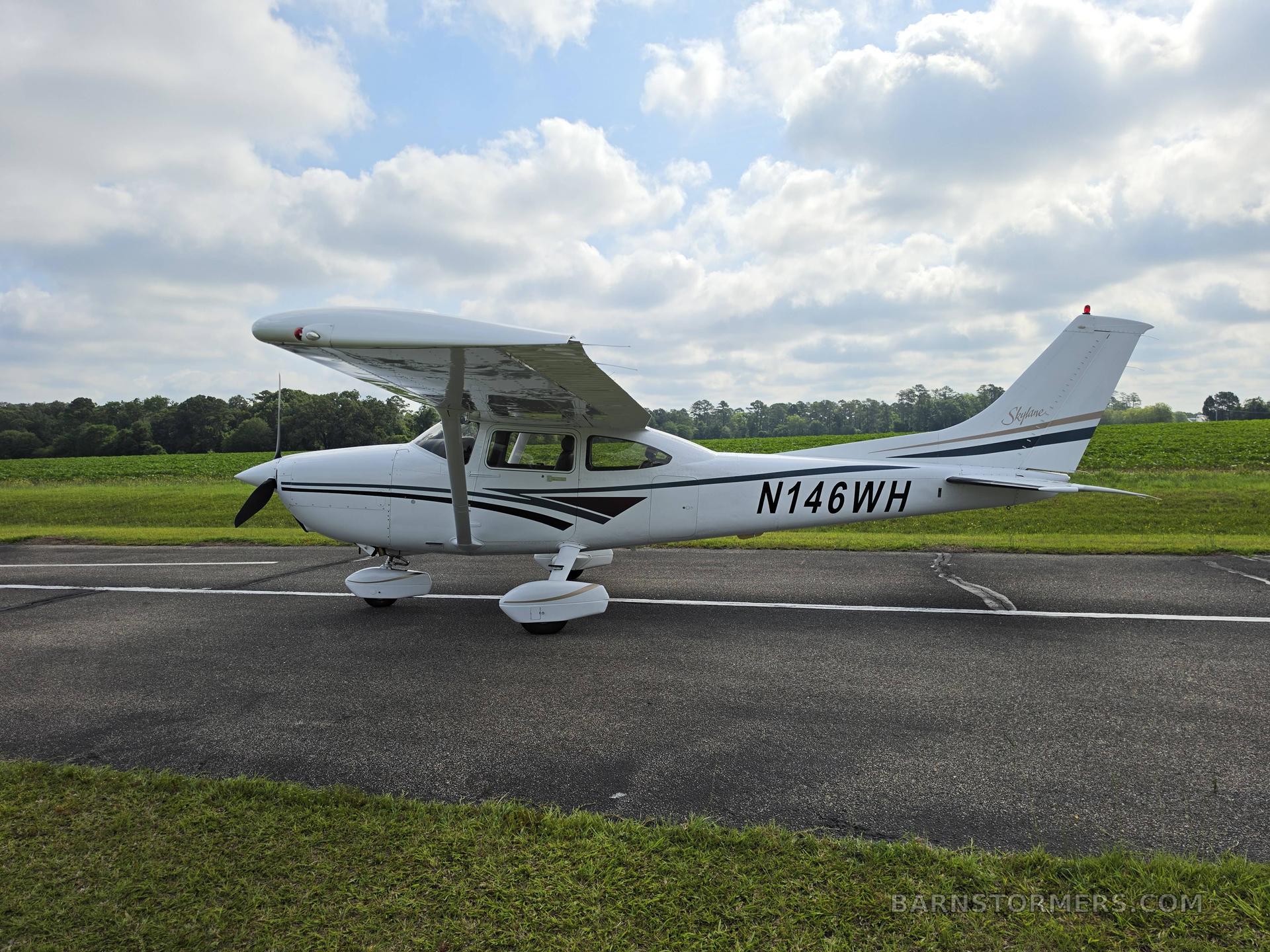 1998 Cessna 182 thumbnail 4