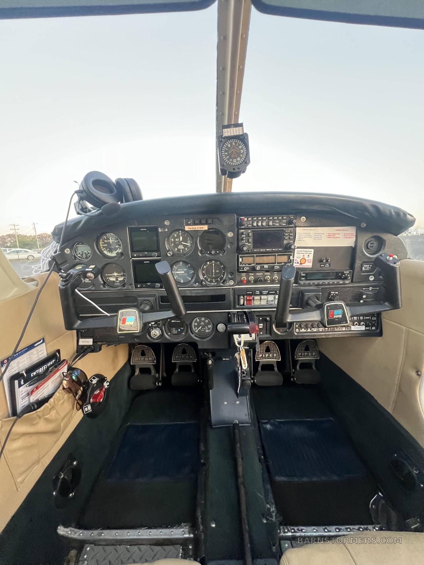 1976 Piper Warrior thumbnail 5