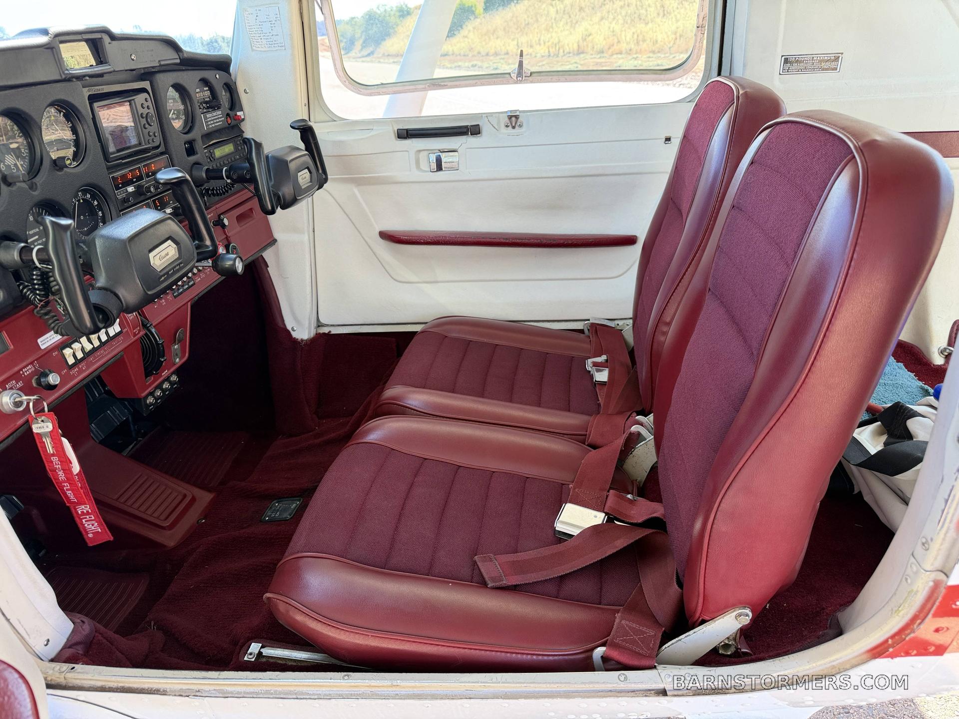 1976 Cessna 150 thumbnail 3