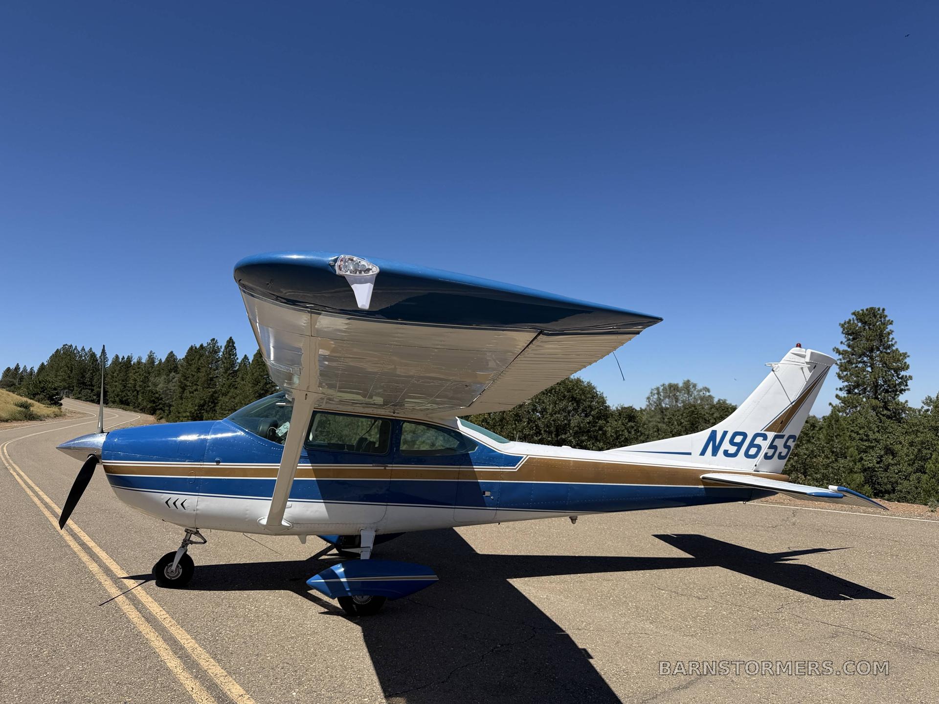 1969 Cessna 182 thumbnail 5