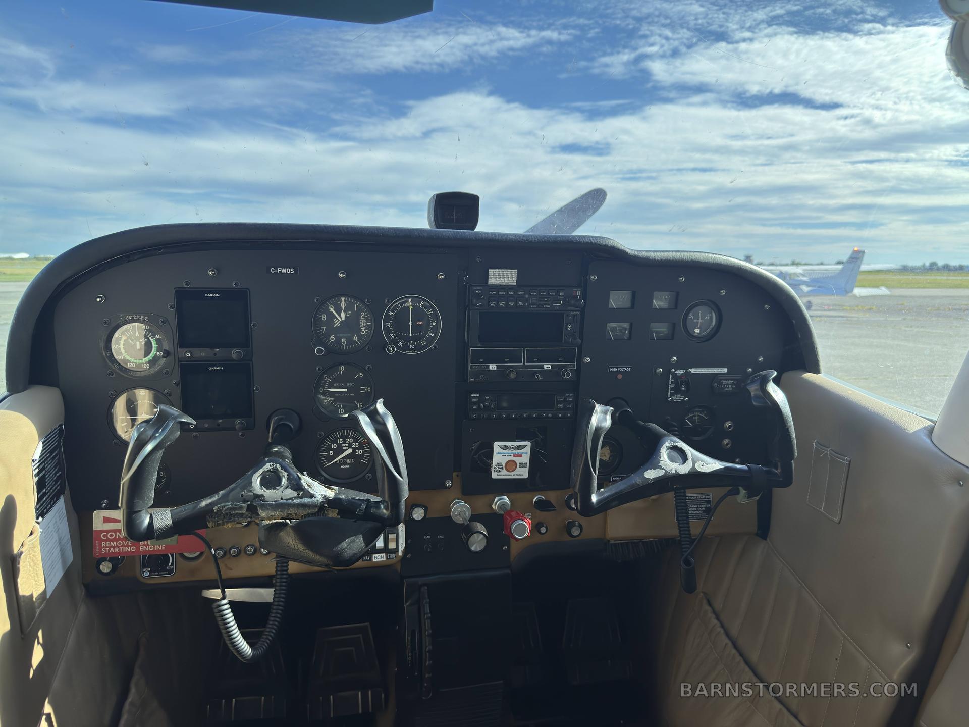 1974 Cessna 172 thumbnail 2