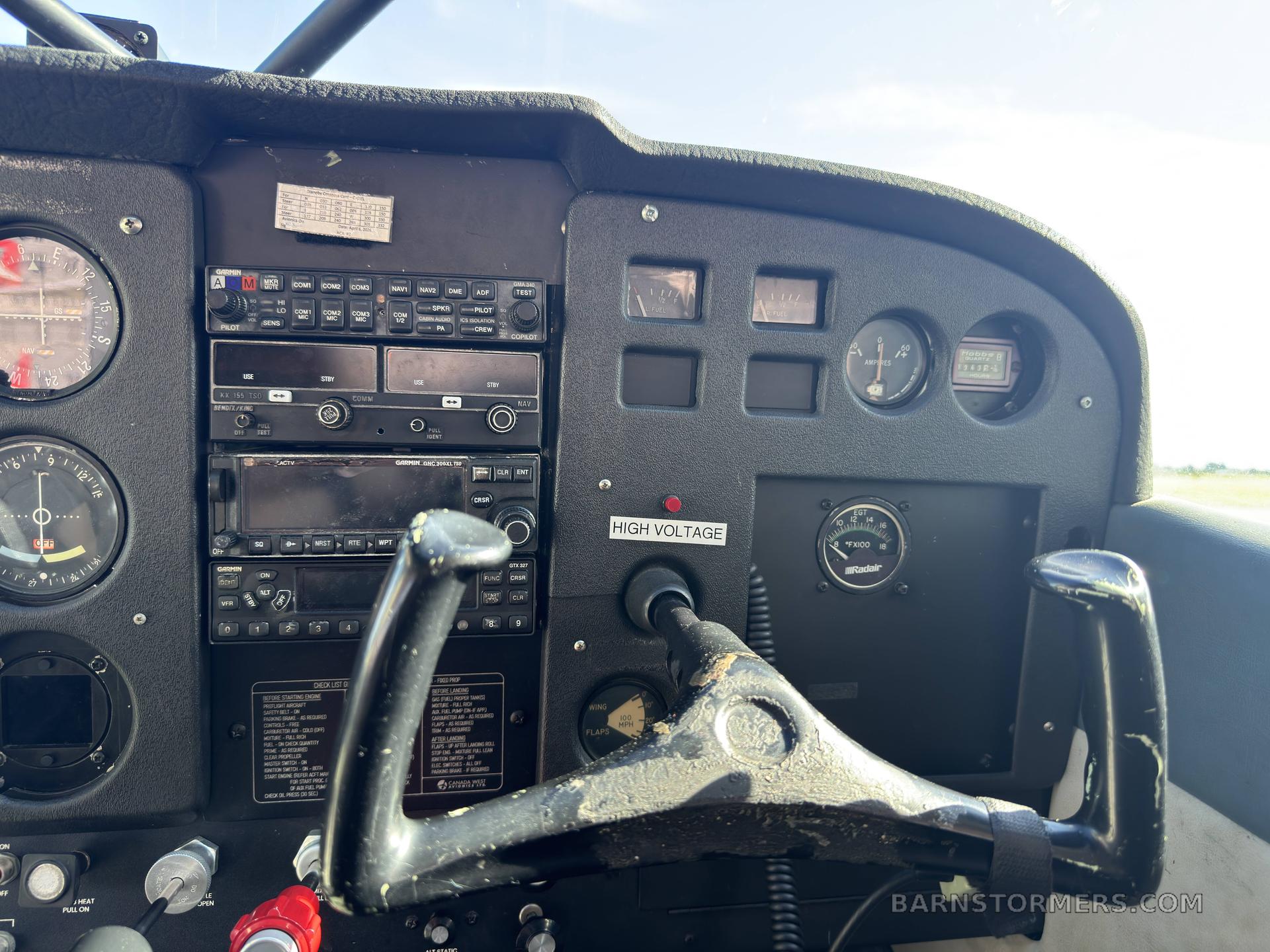 1974 Cessna 172 thumbnail 4