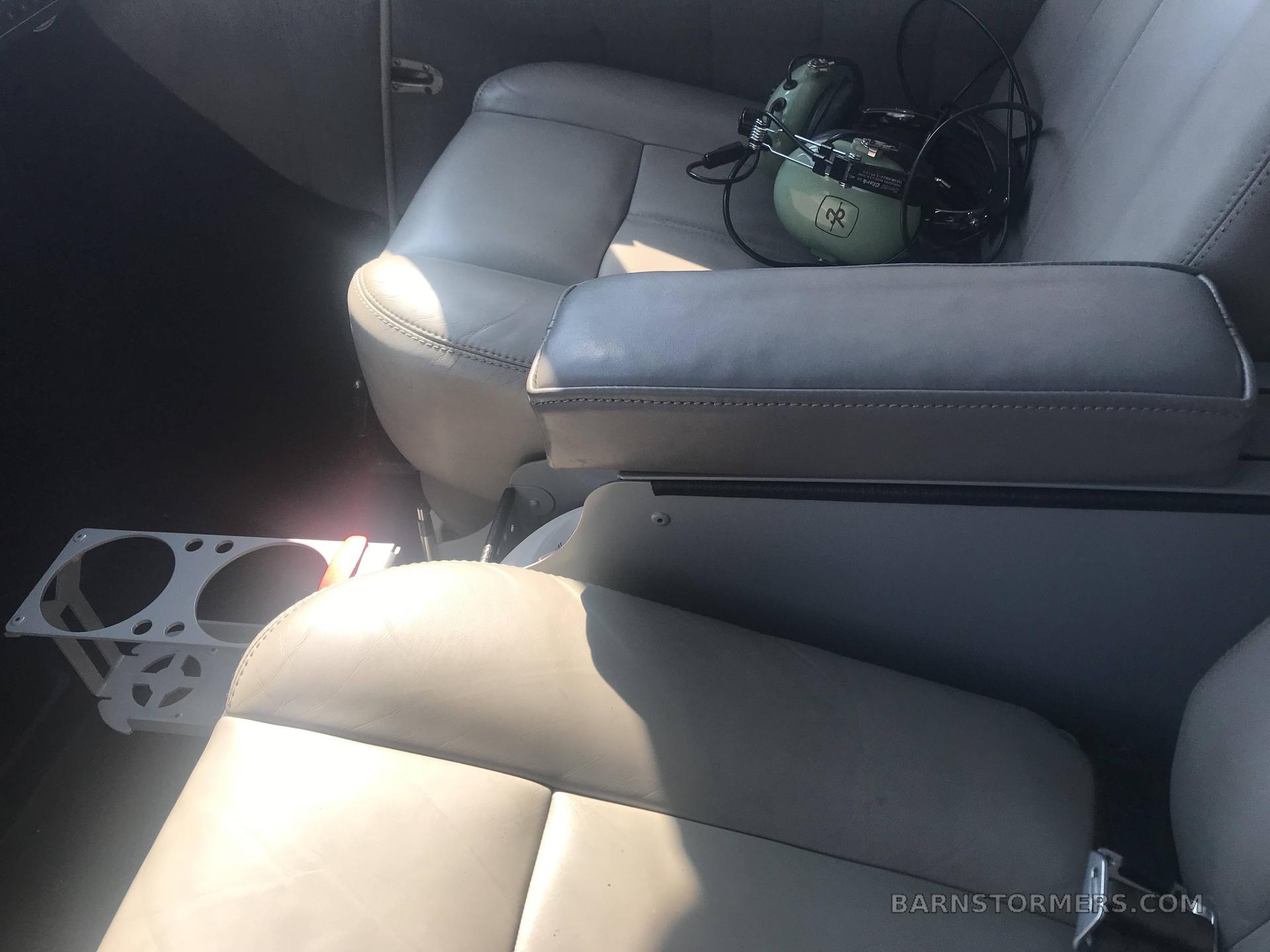 1969 Cessna 210 thumbnail 3